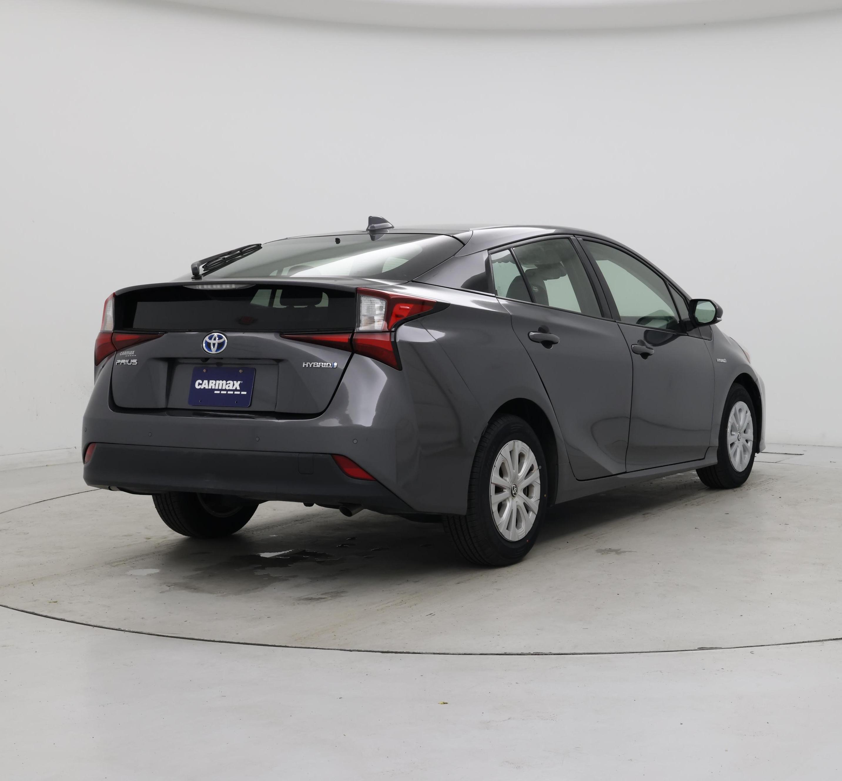 Thumbnail: 2022 Toyota Prius - 8