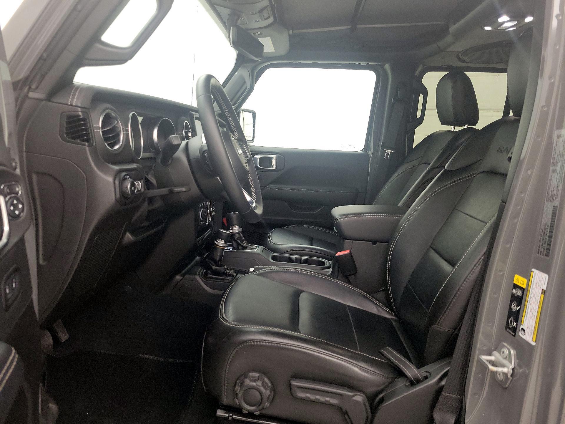 Thumbnail: 2022 Jeep Wrangler - 11