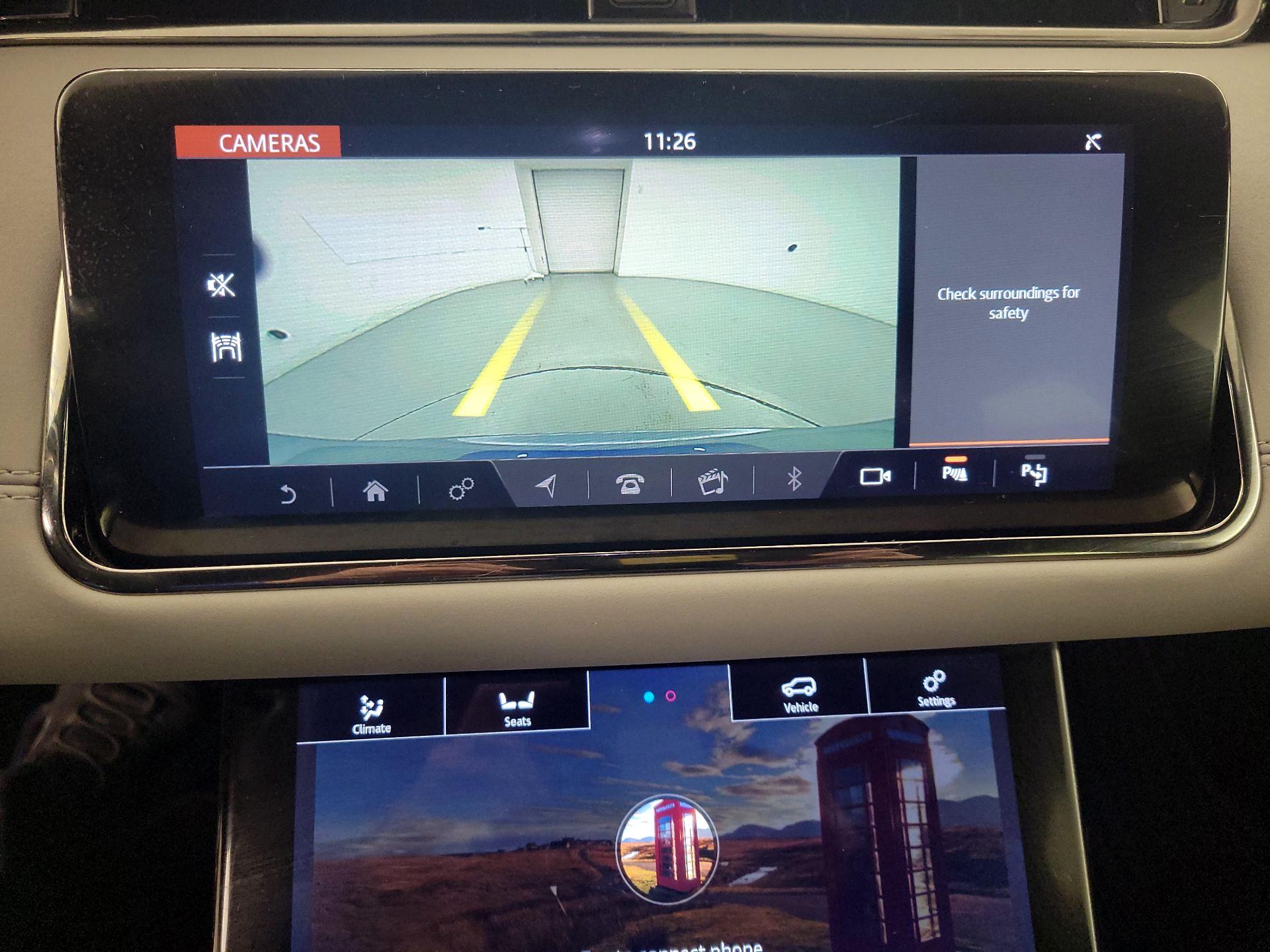 Thumbnail: 2020 Land Rover Range Rover Evoque - 15