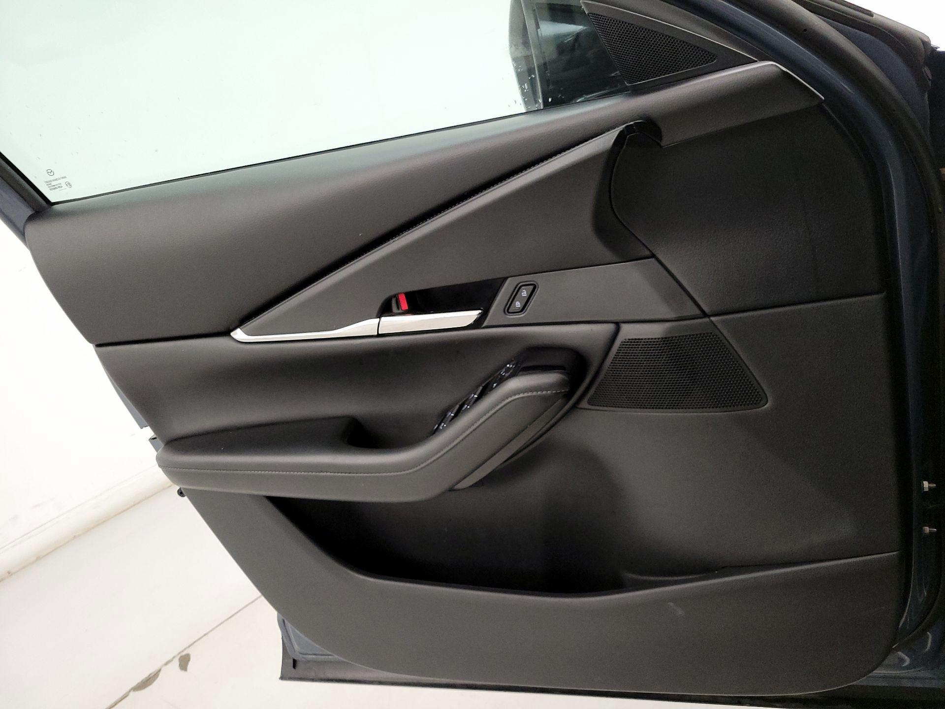 Thumbnail: 2021 Mazda CX-30 - 12