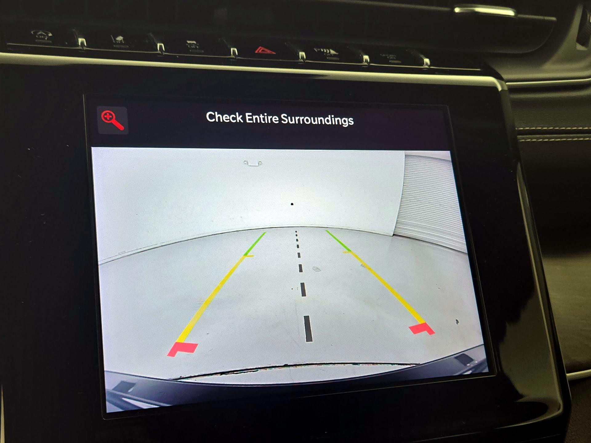 Thumbnail: 2022 Jeep Grand Cherokee - 14