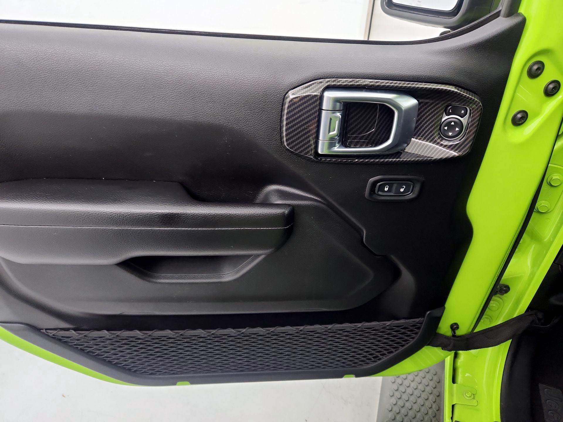 Thumbnail: 2021 Jeep Wrangler - 12