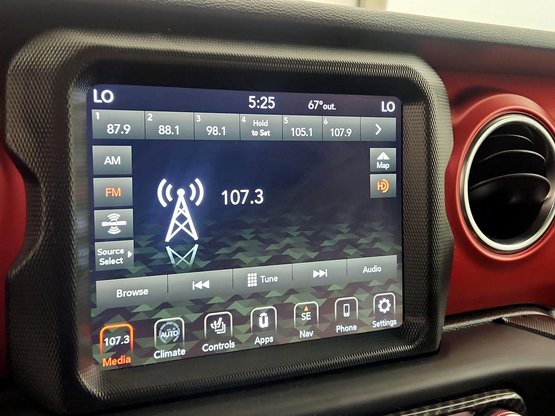 Thumbnail: 2021 Jeep Wrangler - 16