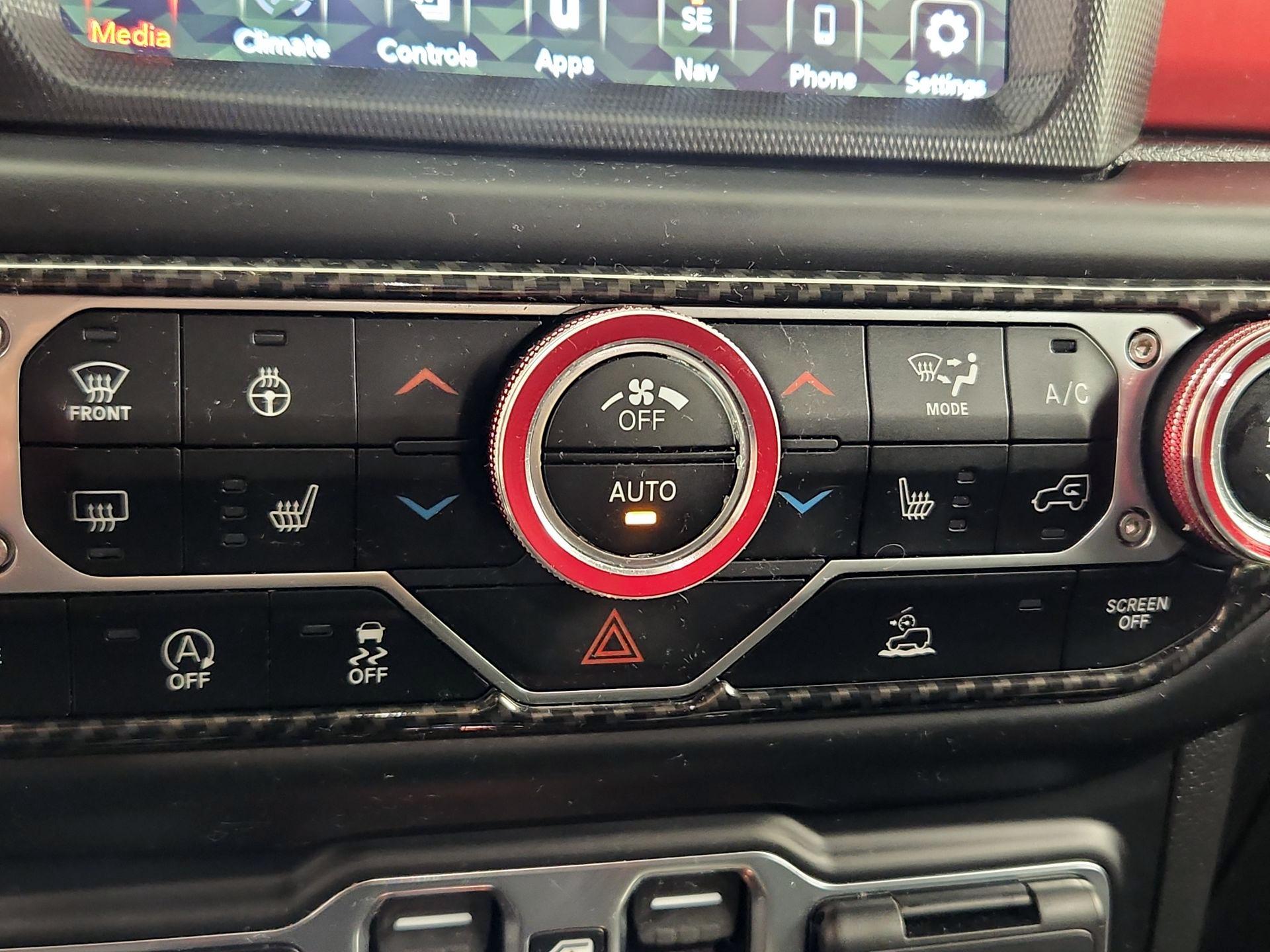 Thumbnail: 2021 Jeep Wrangler - 17