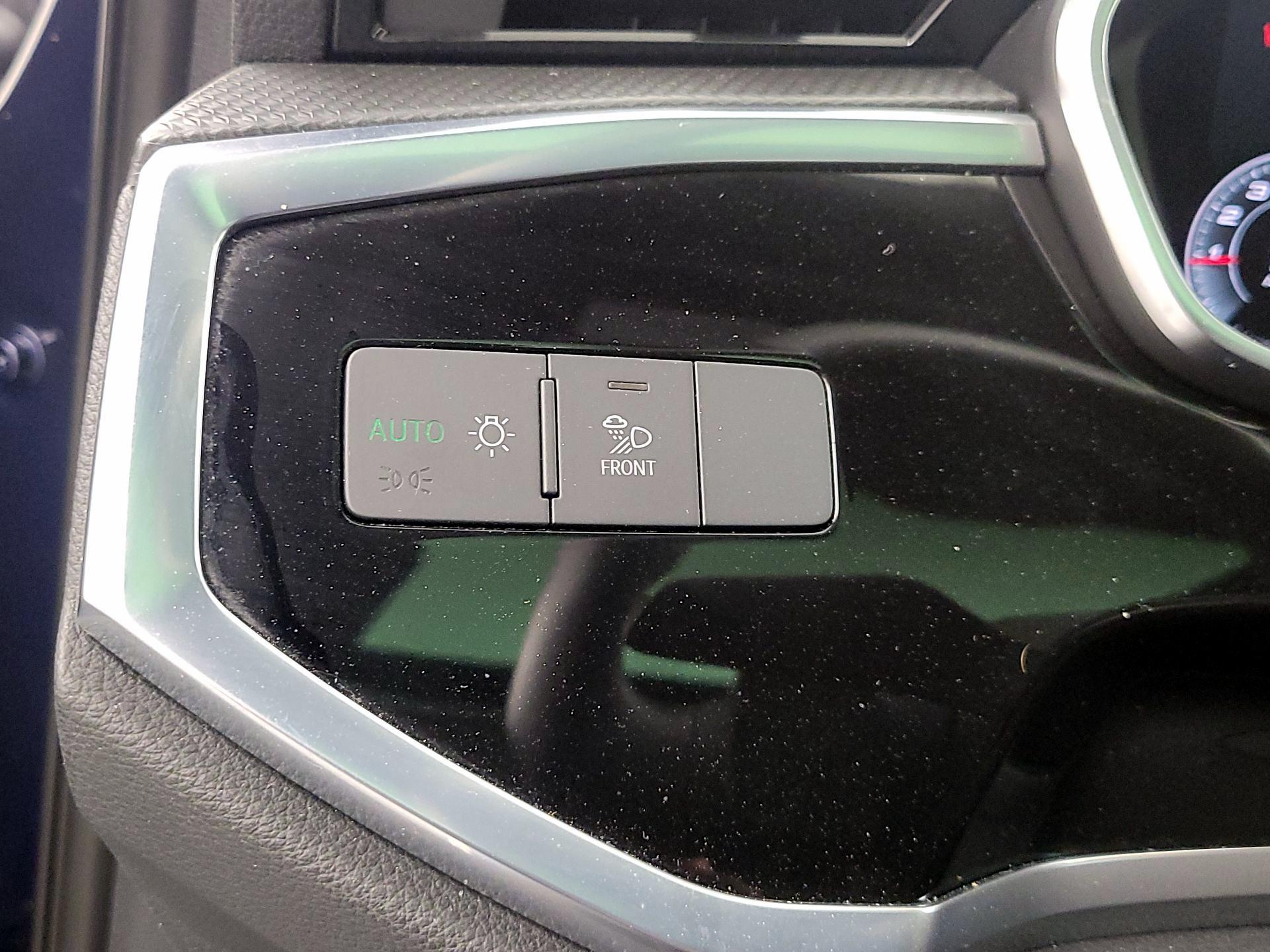 Thumbnail: 2022 Audi Q3 - 13