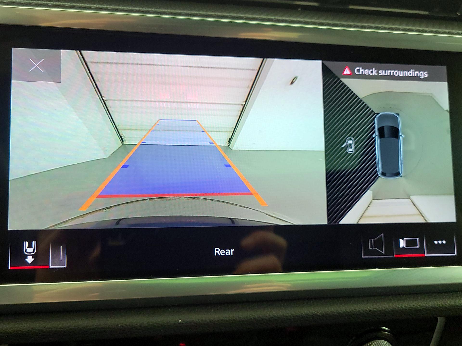 Thumbnail: 2022 Audi Q3 - 15