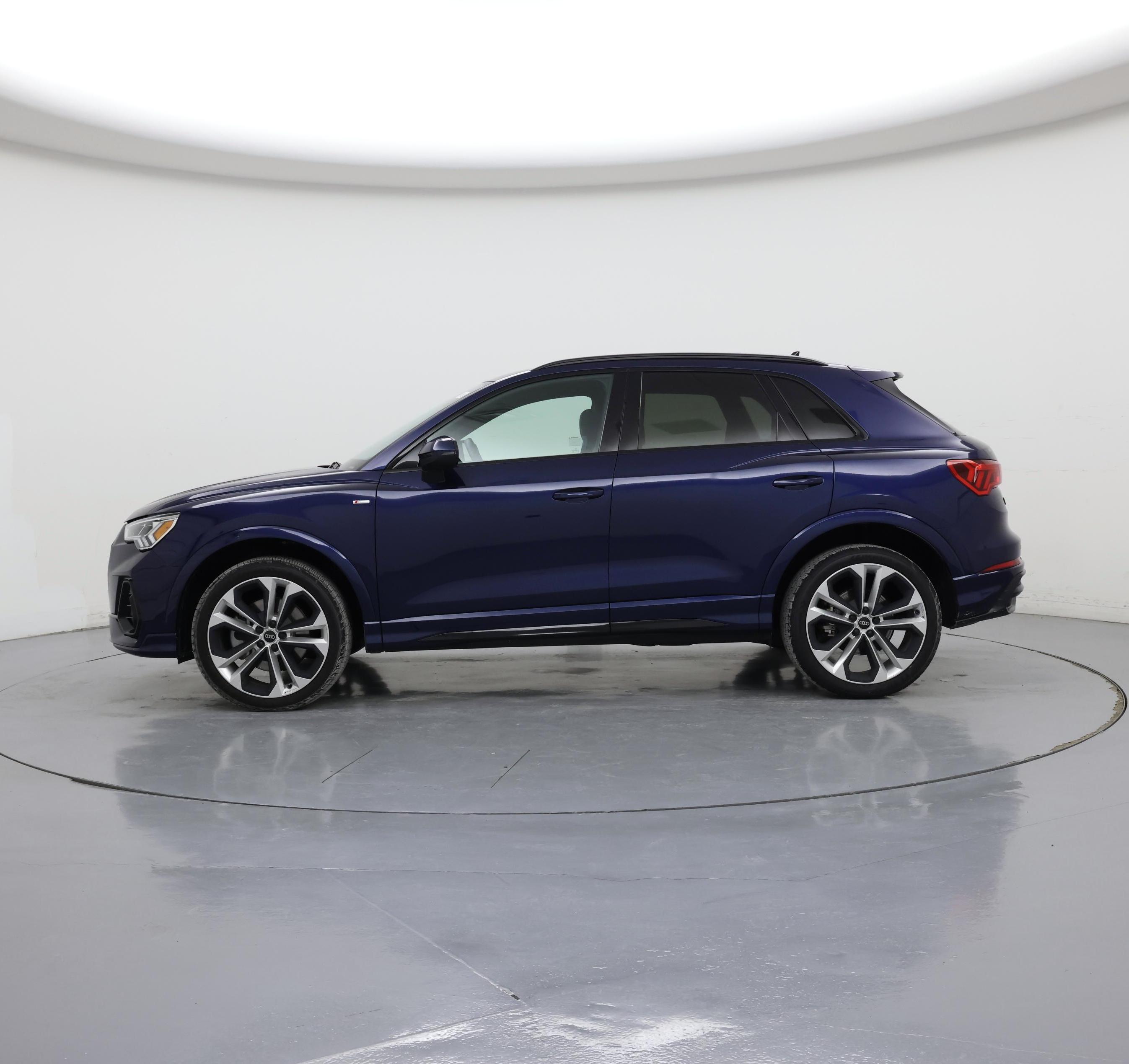 Thumbnail: 2022 Audi Q3 - 3