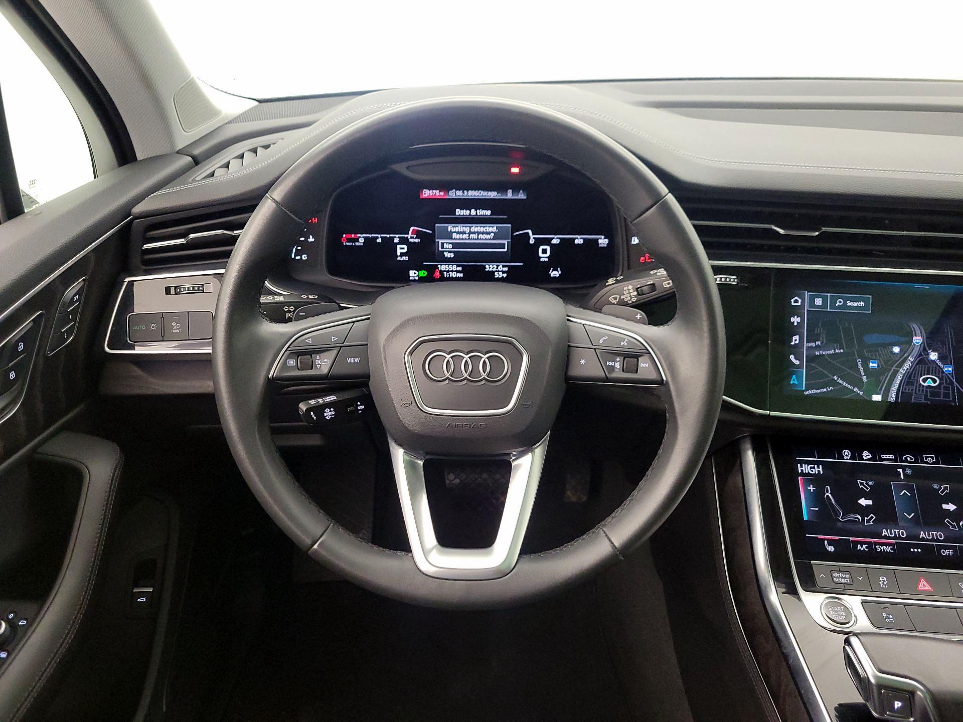 Thumbnail: 2023 Audi Q7 - 10