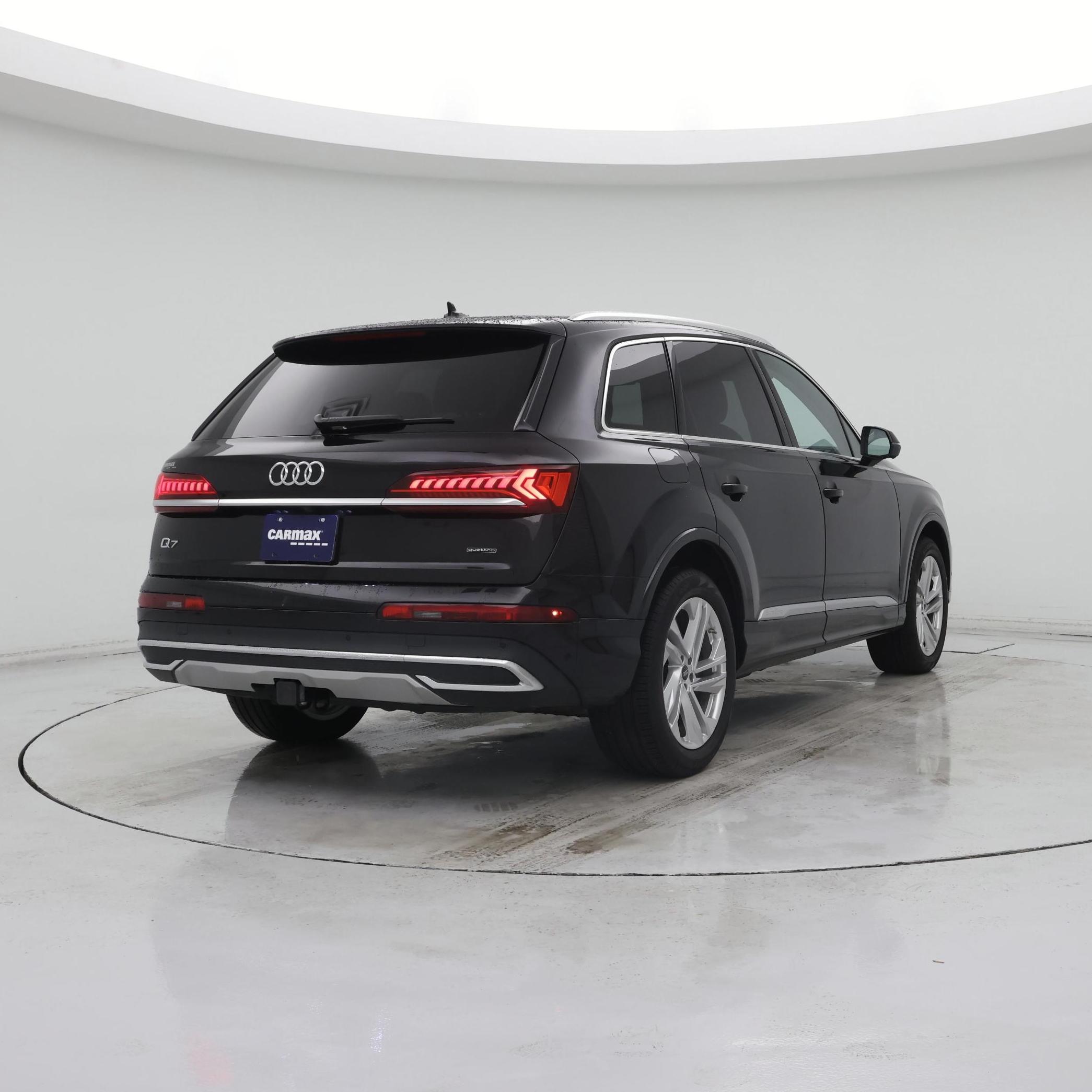 Thumbnail: 2023 Audi Q7 - 8