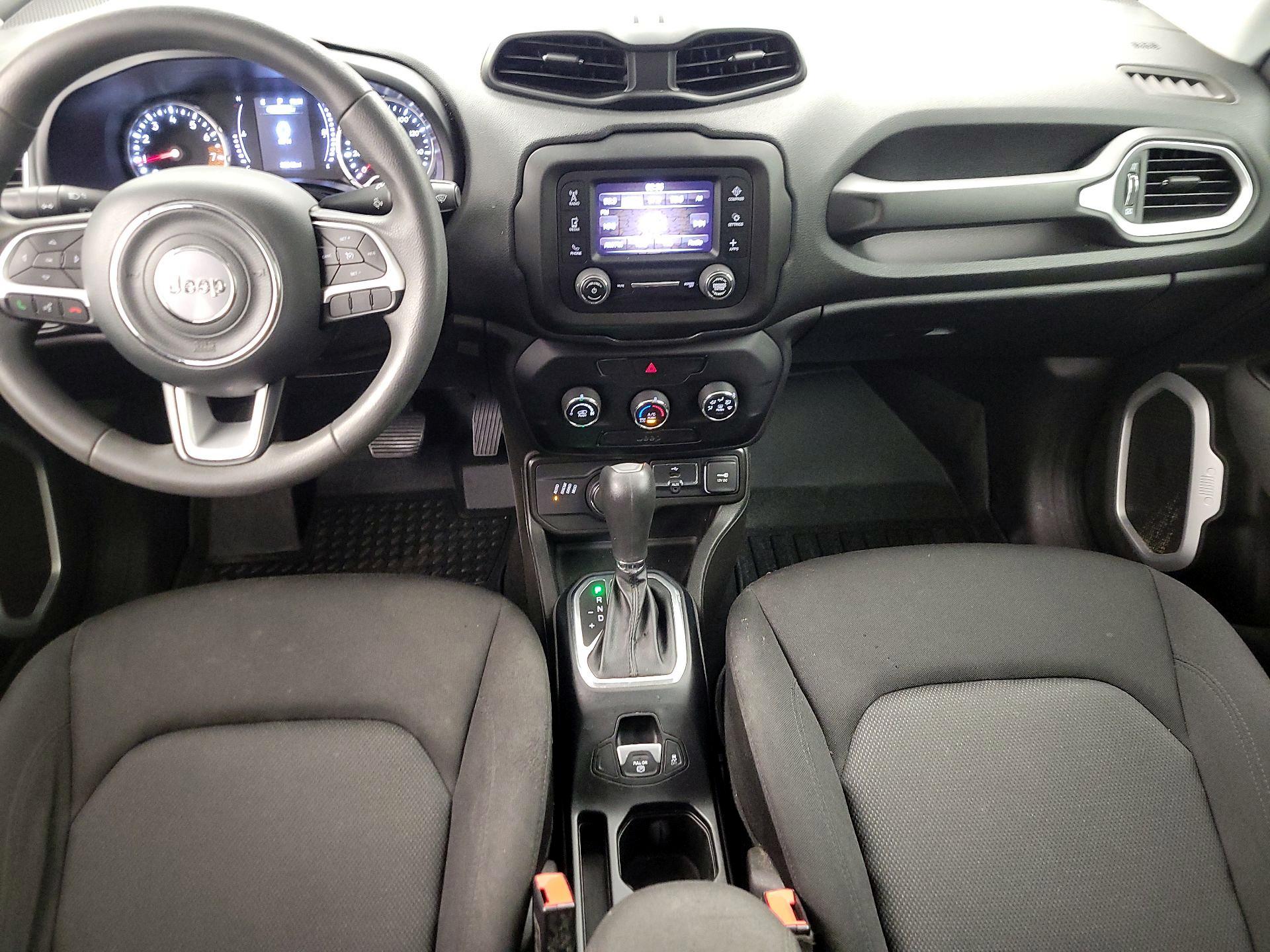 Thumbnail: 2020 Jeep Renegade - 9