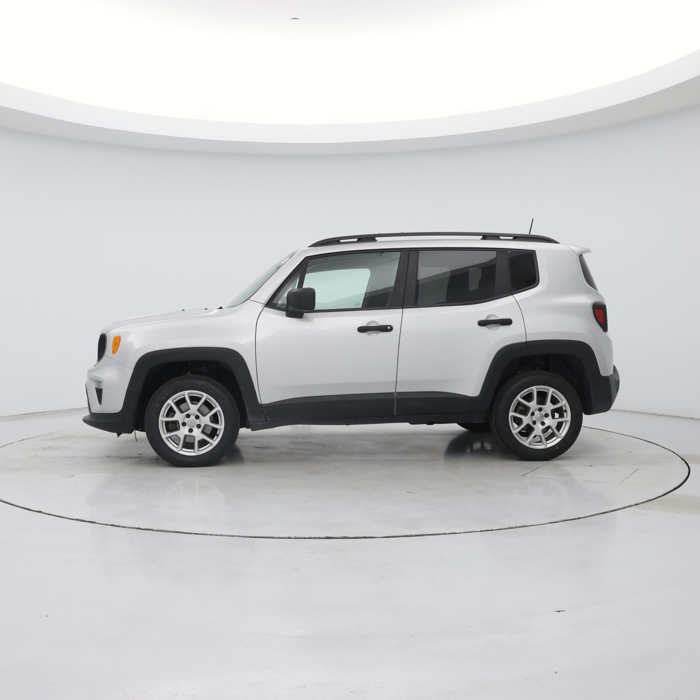 Thumbnail: 2020 Jeep Renegade - 3