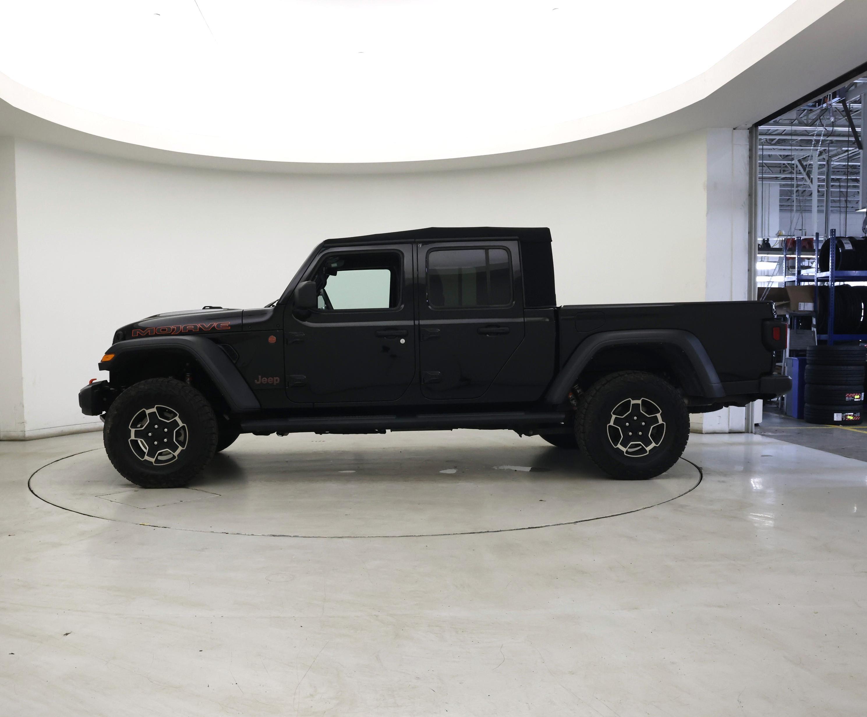 Thumbnail: 2022 Jeep Gladiator - 3