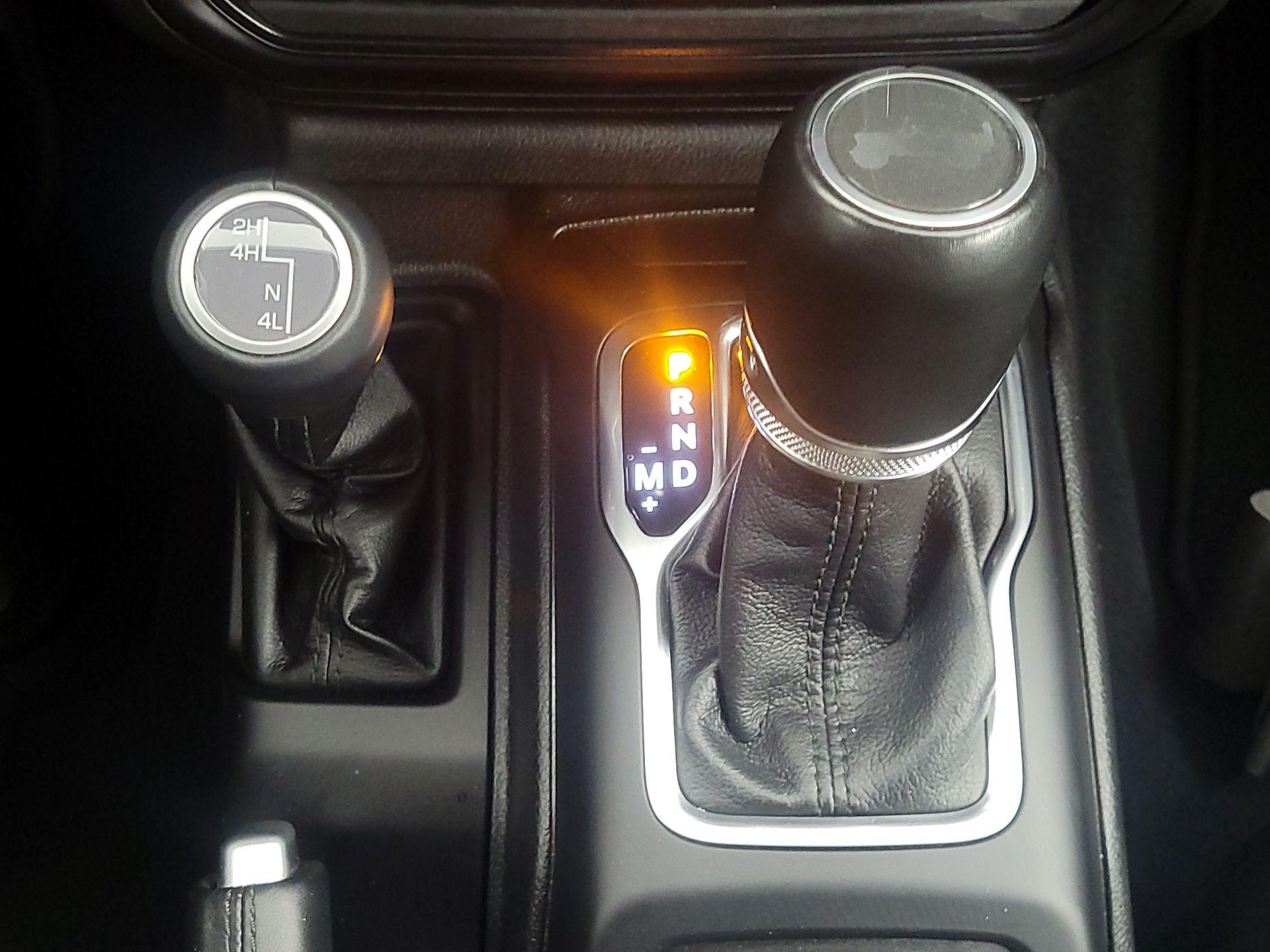 Thumbnail: 2023 Jeep Wrangler - 18