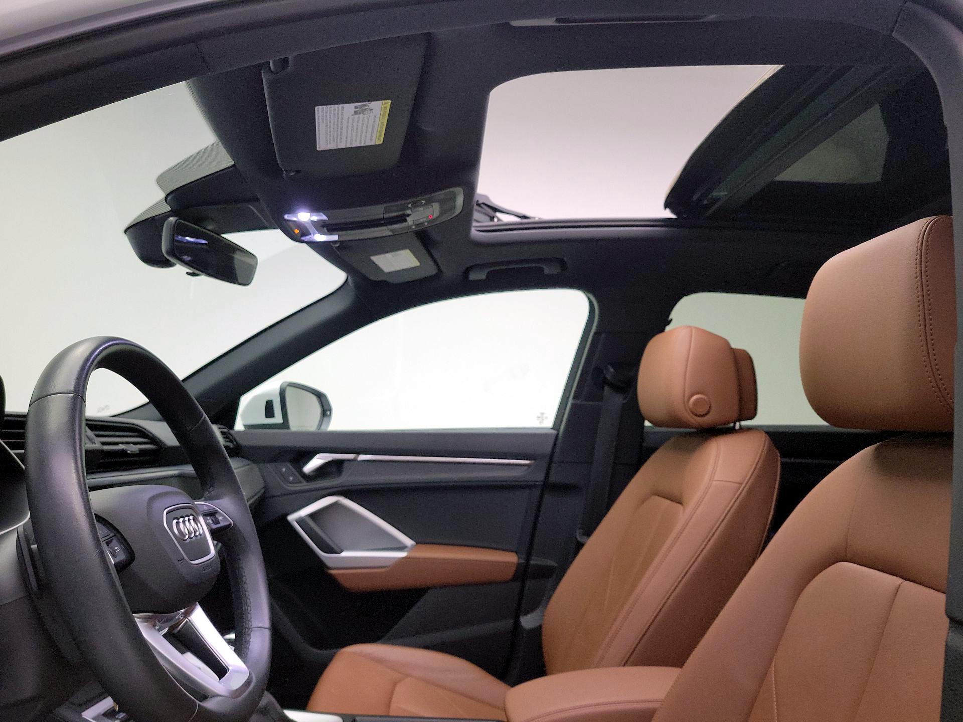 Thumbnail: 2025 Audi Q3 - 18