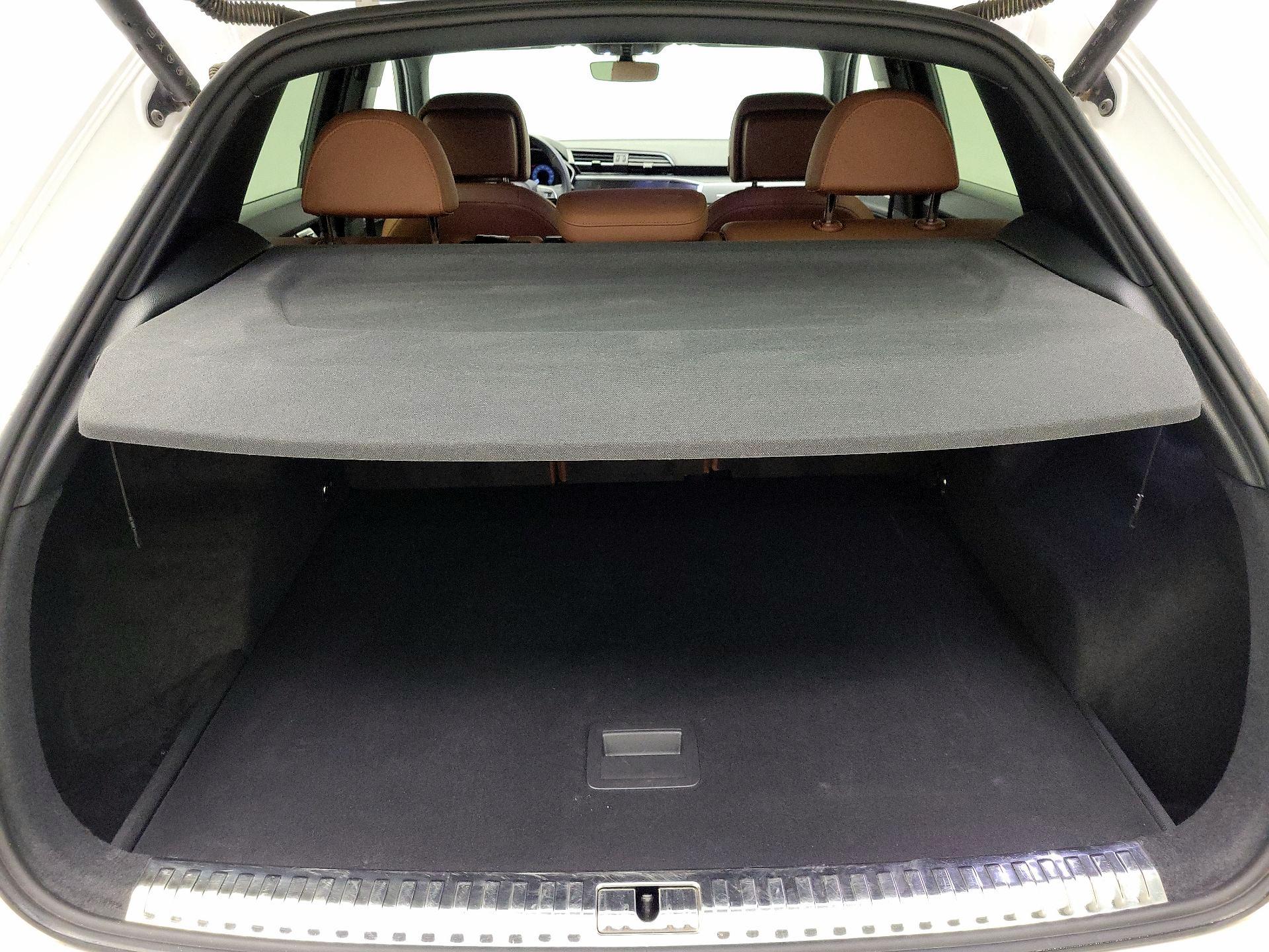 Thumbnail: 2025 Audi Q3 - 20