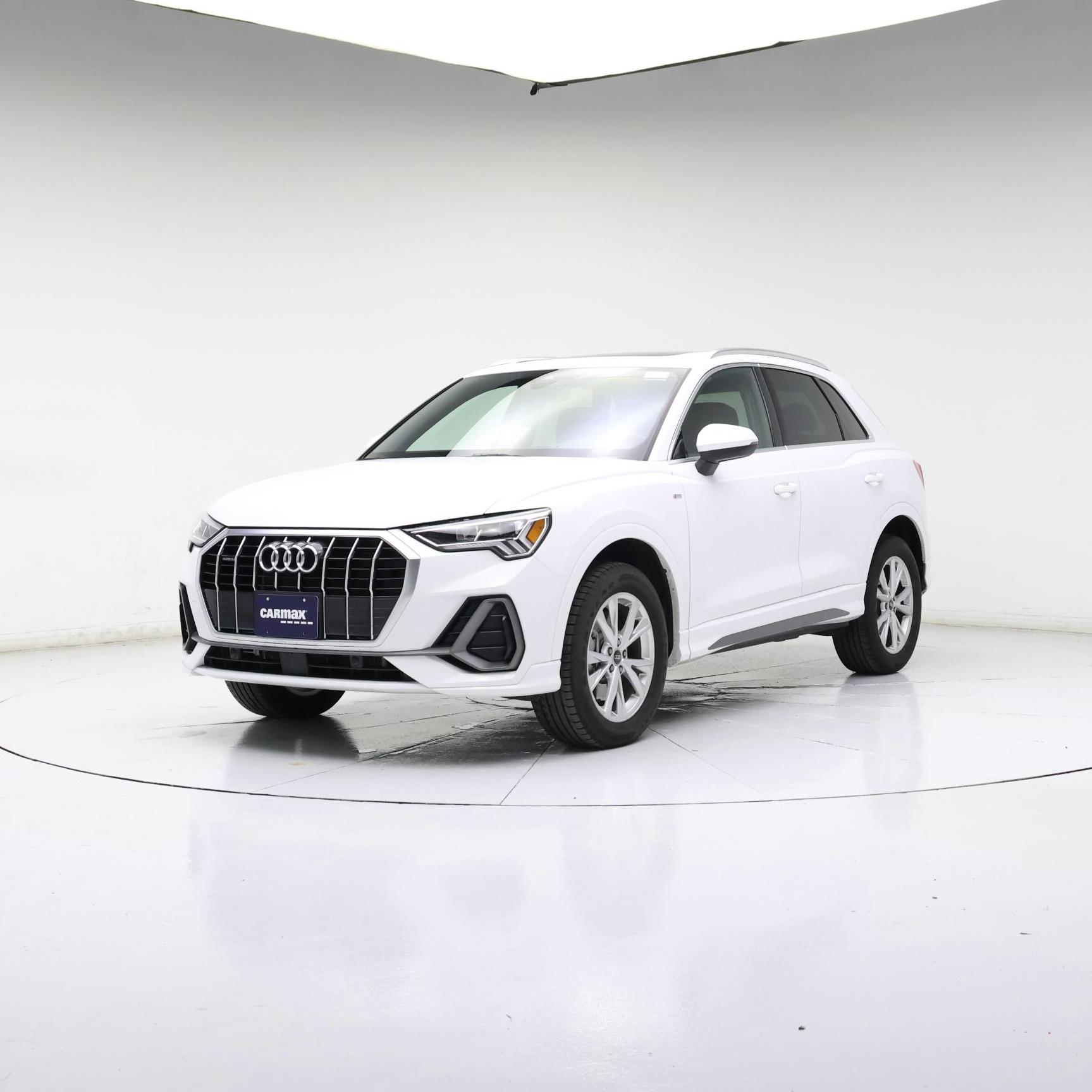 Thumbnail: 2025 Audi Q3 - 8