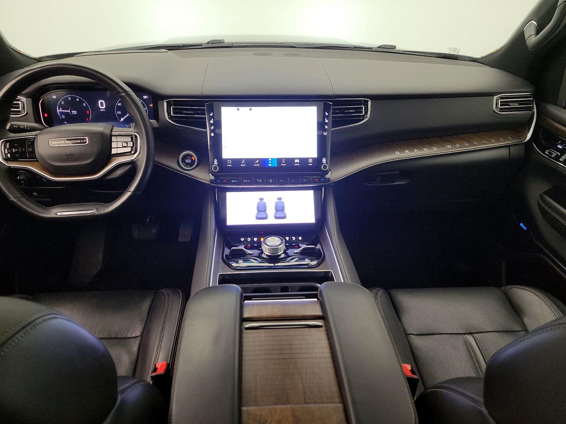 Thumbnail: 2024 Jeep Grand Wagoneer L - 9