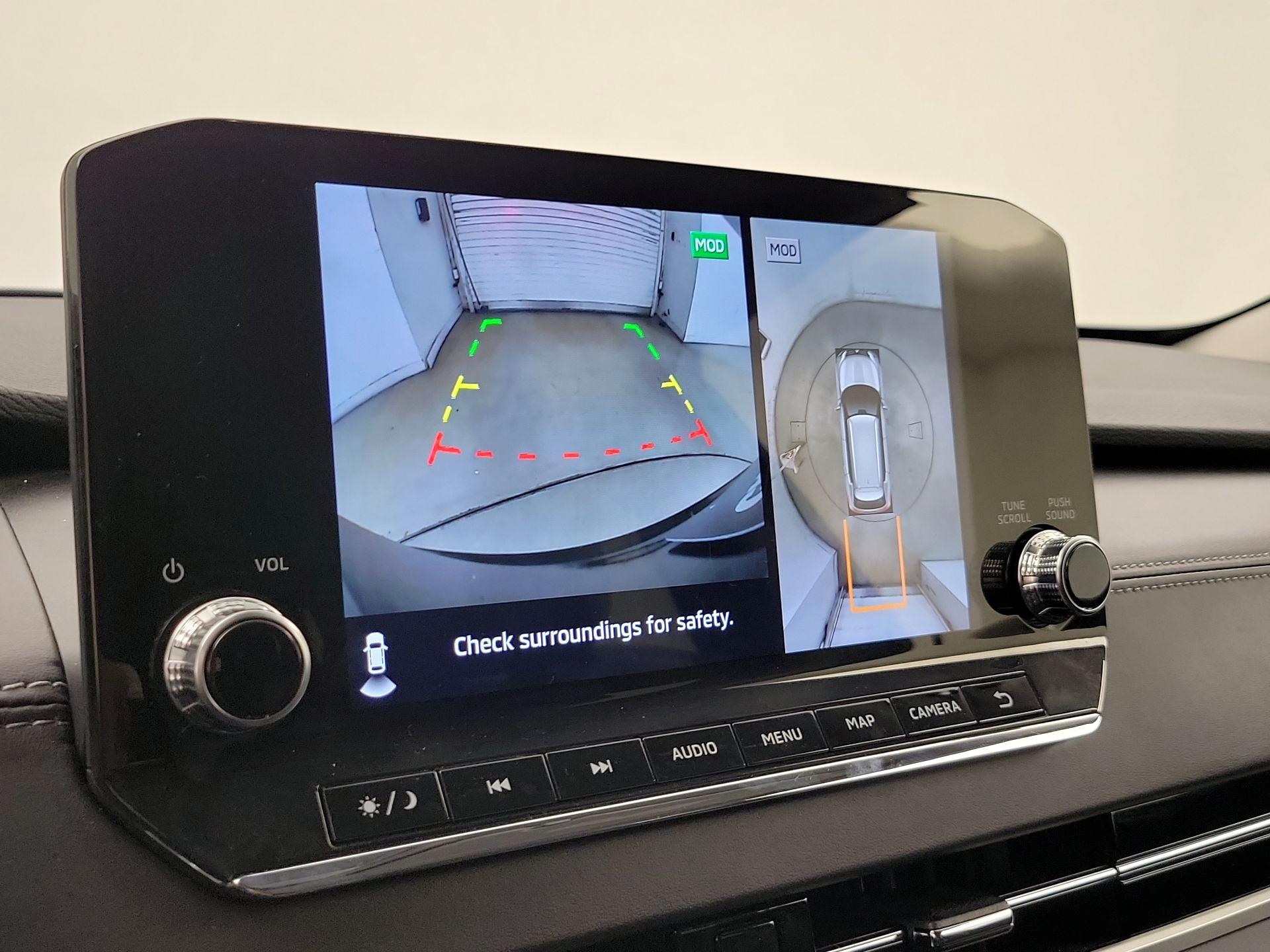 Thumbnail: 2024 Mitsubishi Outlander - 15