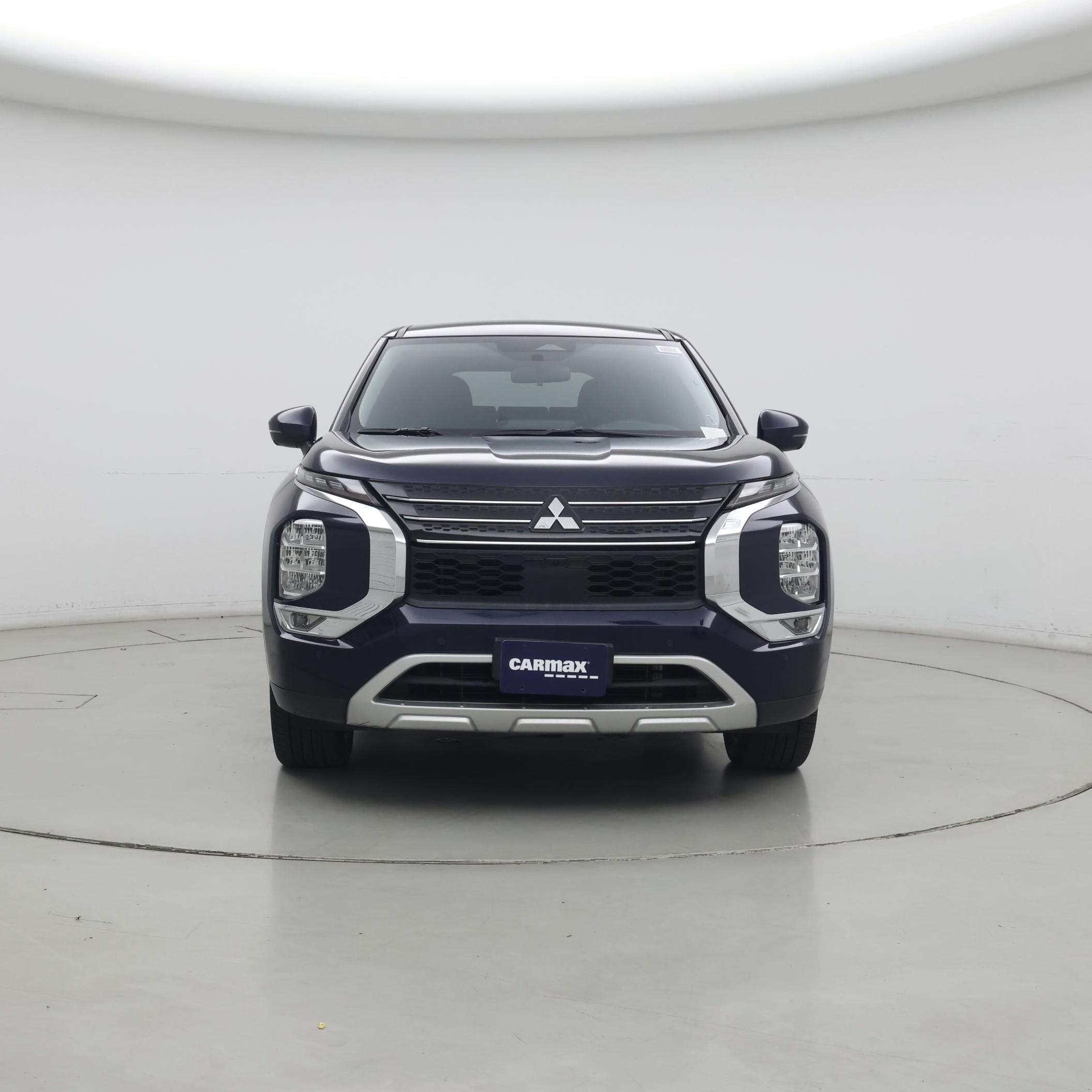 Thumbnail: 2024 Mitsubishi Outlander - 5