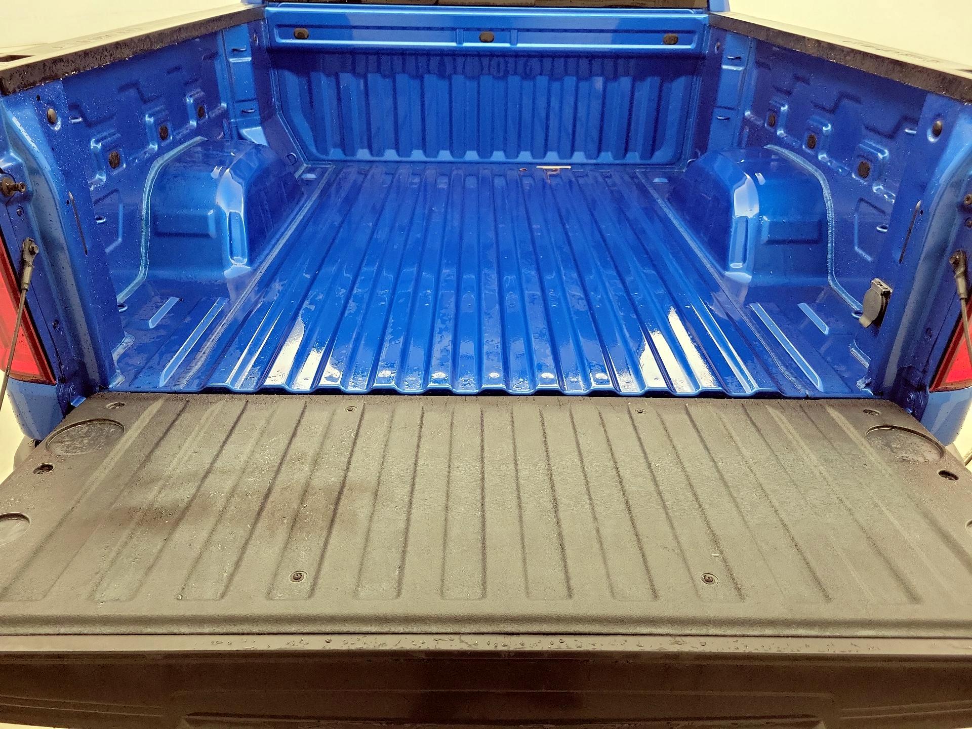 Thumbnail: 2022 Chevrolet Silverado 1500 - 20