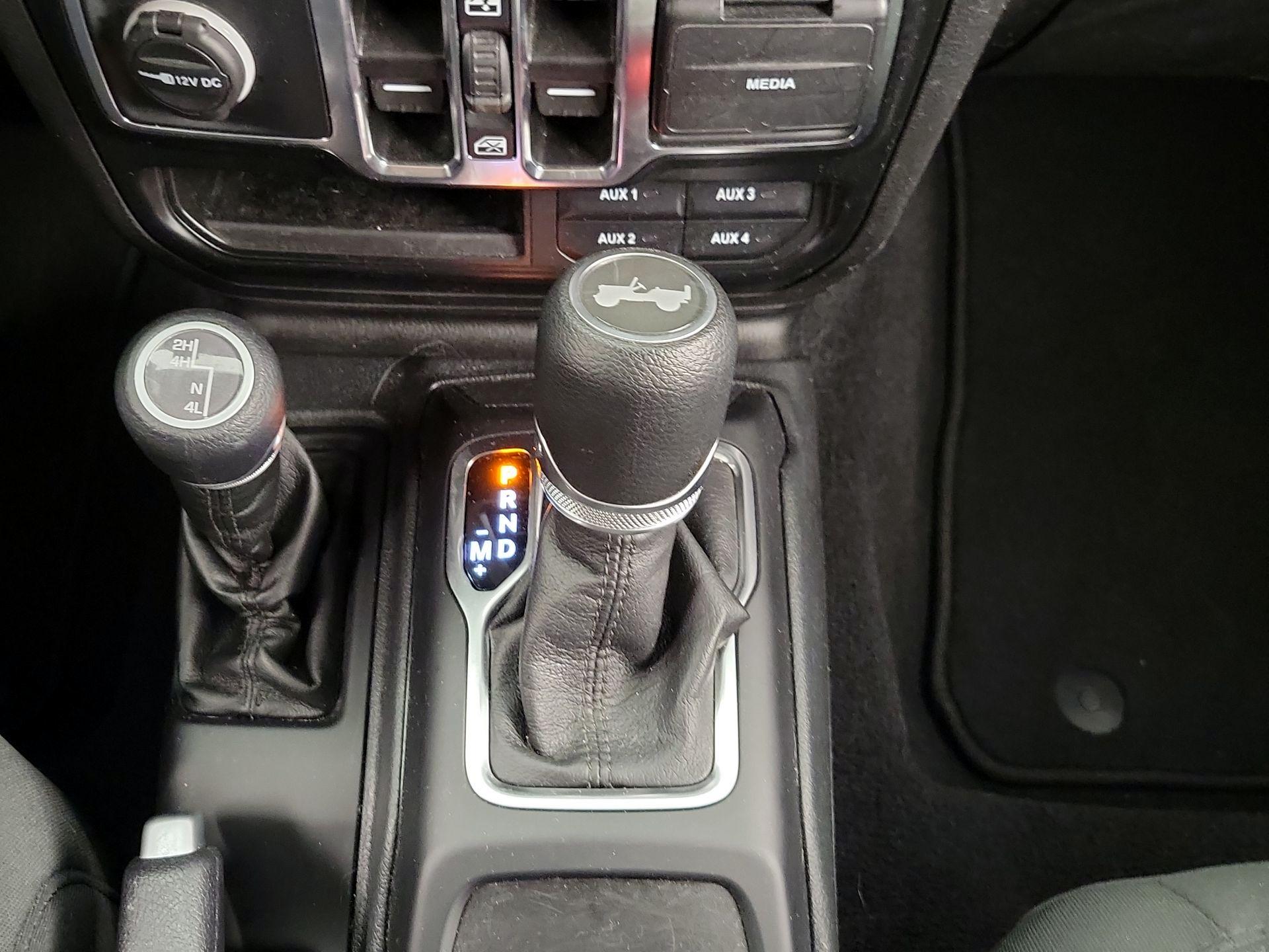 Thumbnail: 2021 Jeep Wrangler - 17