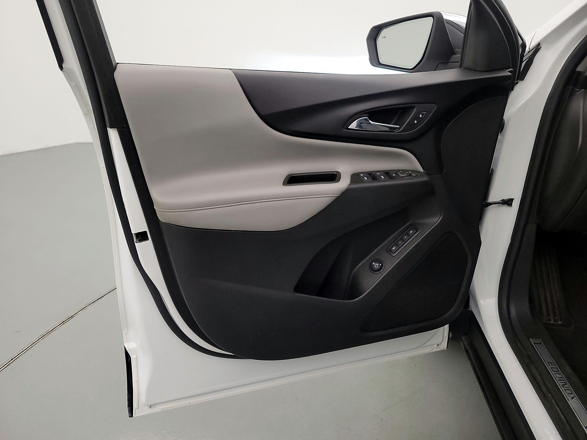 Thumbnail: 2021 Chevrolet Equinox - 12