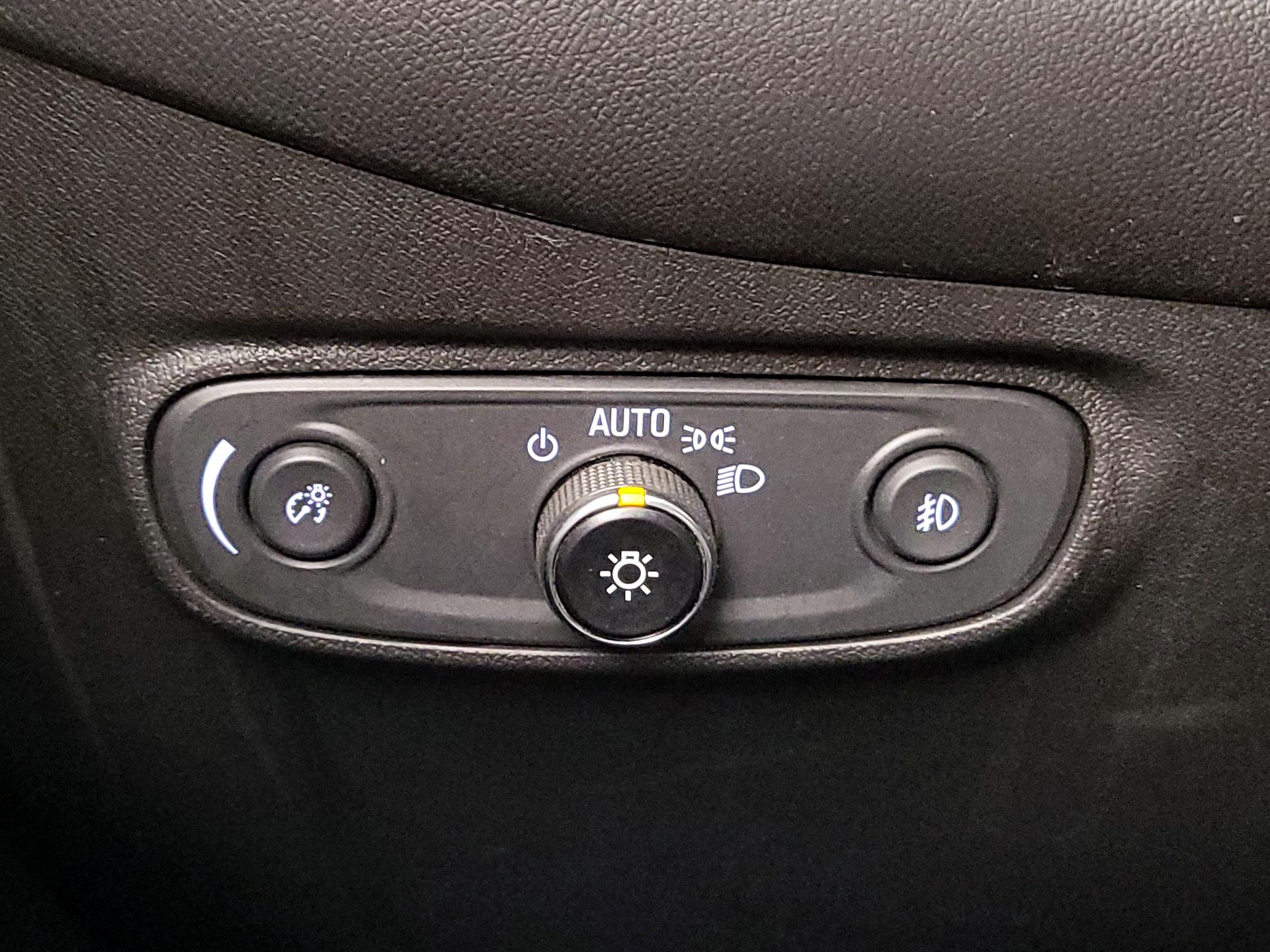 Thumbnail: 2021 Chevrolet Equinox - 13