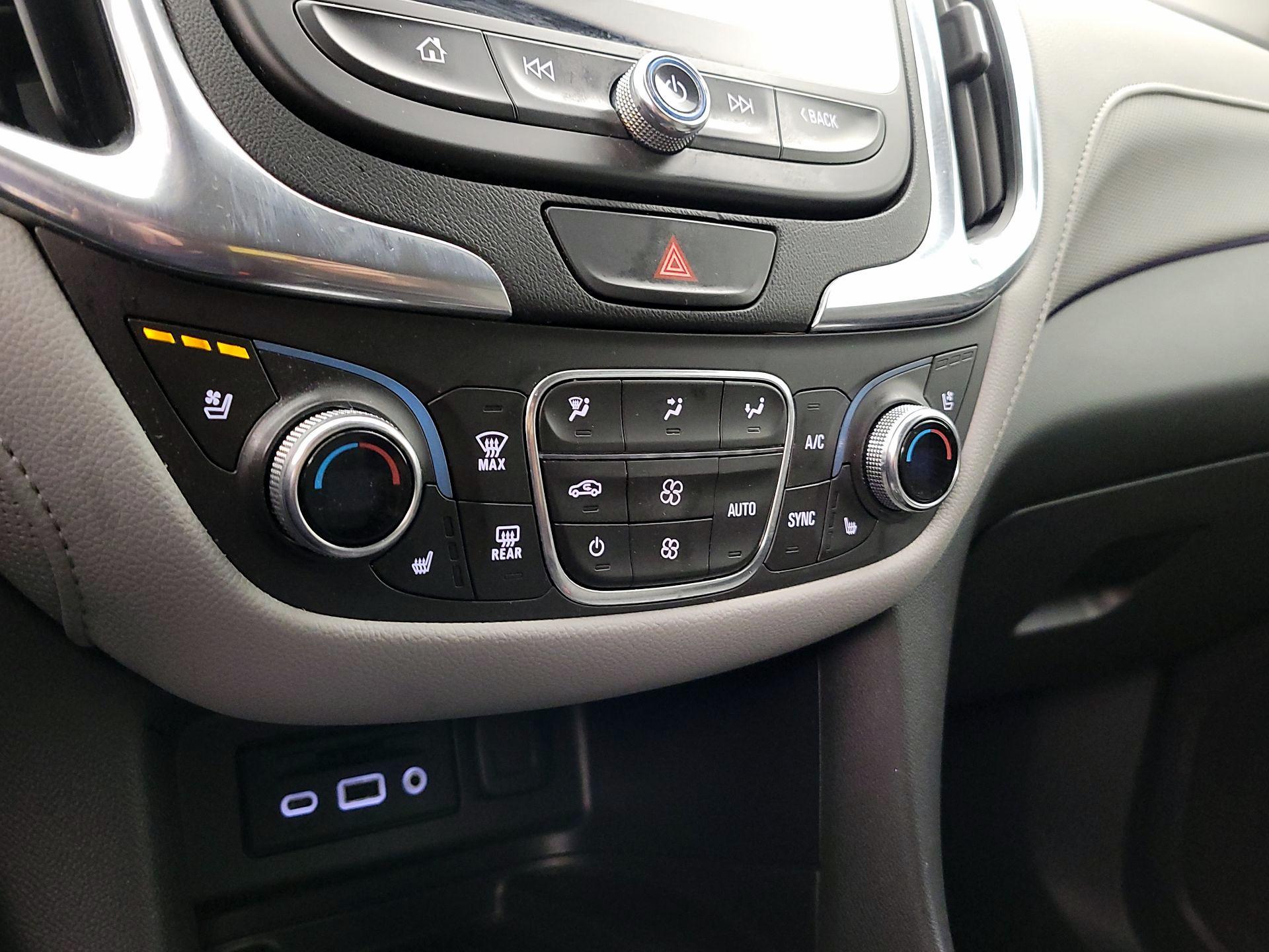 Thumbnail: 2021 Chevrolet Equinox - 16