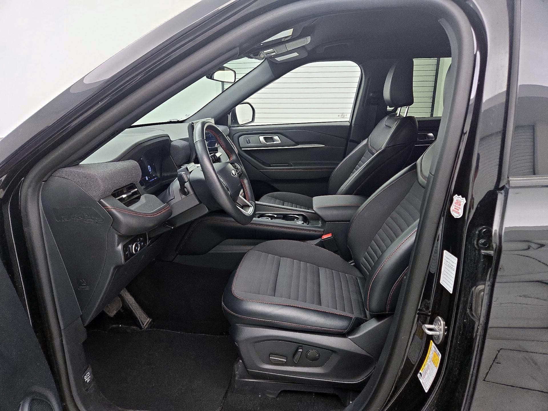 Thumbnail: 2025 Ford Explorer - 11