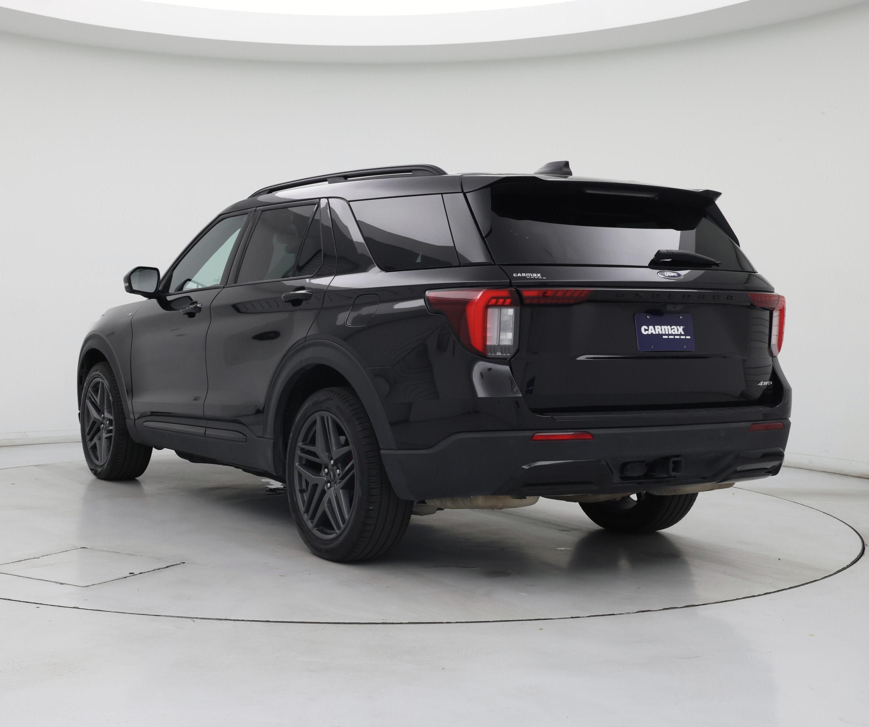 Thumbnail: 2025 Ford Explorer - 2