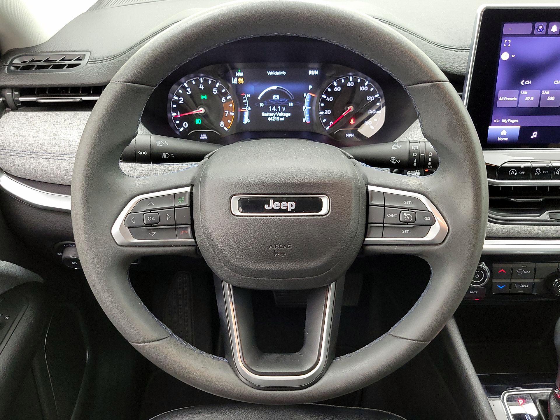 Thumbnail: 2022 Jeep Compass - 10