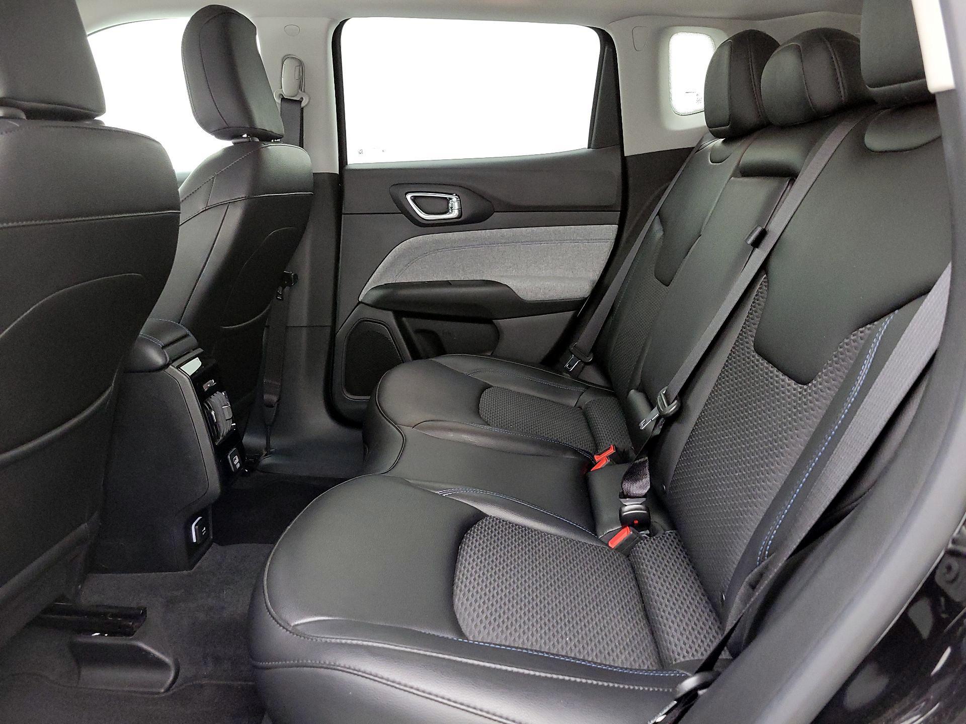 Thumbnail: 2022 Jeep Compass - 19