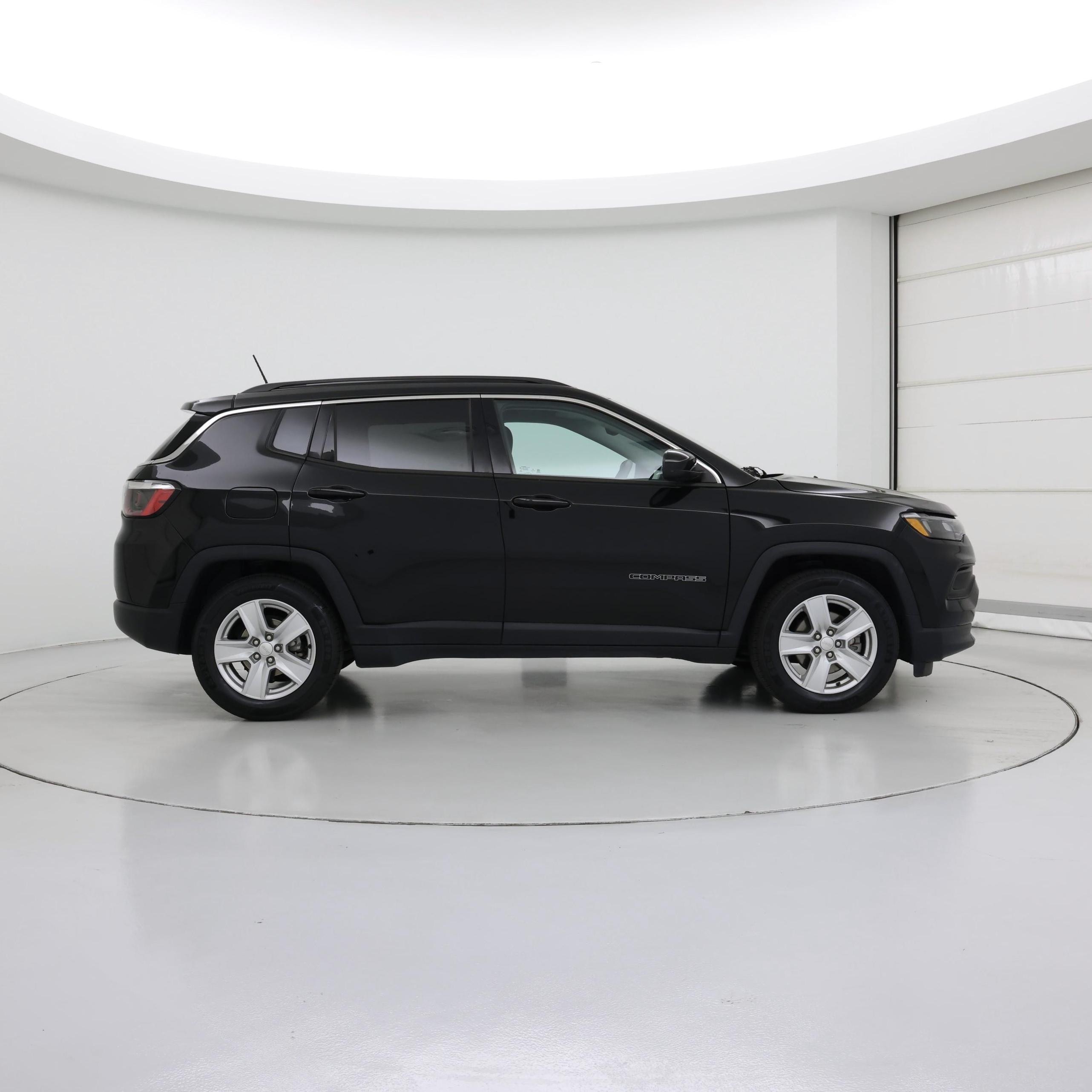 Thumbnail: 2022 Jeep Compass - 7