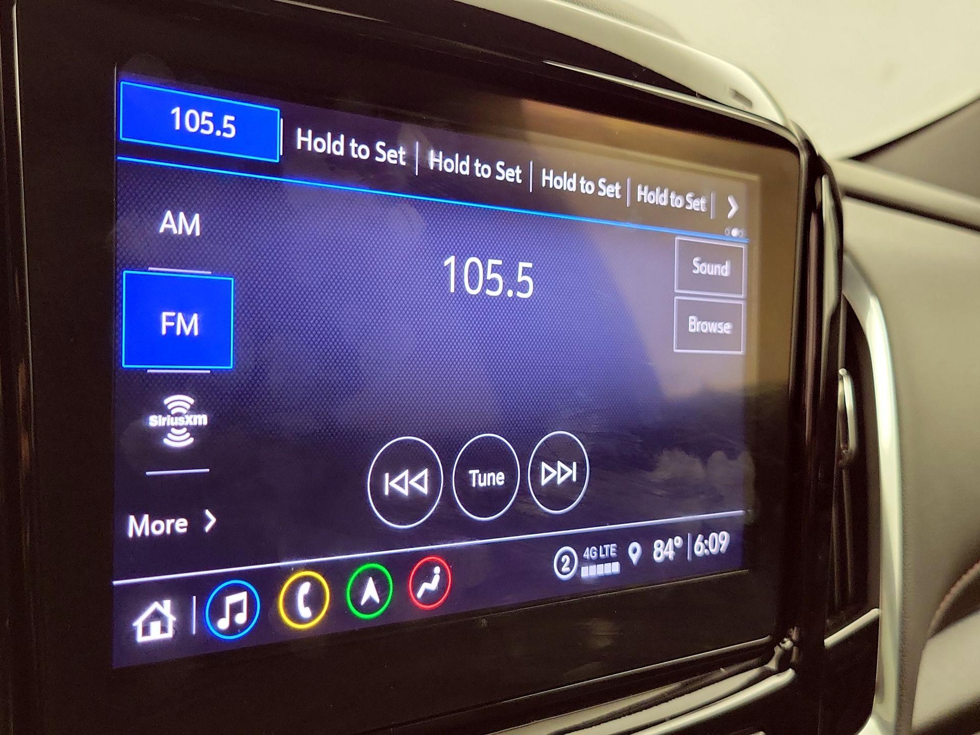 Thumbnail: 2023 Chevrolet Traverse - 16