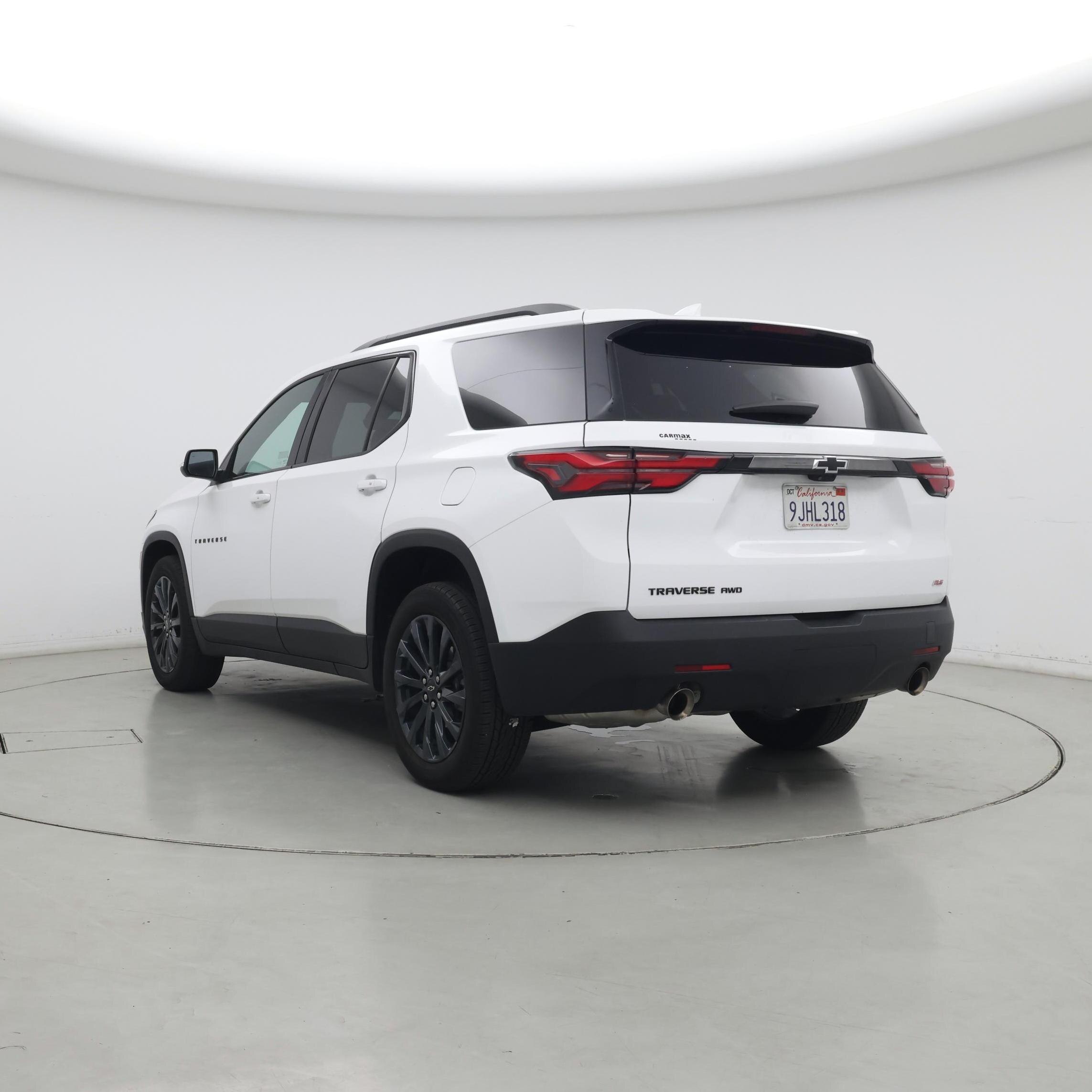 Thumbnail: 2023 Chevrolet Traverse - 2