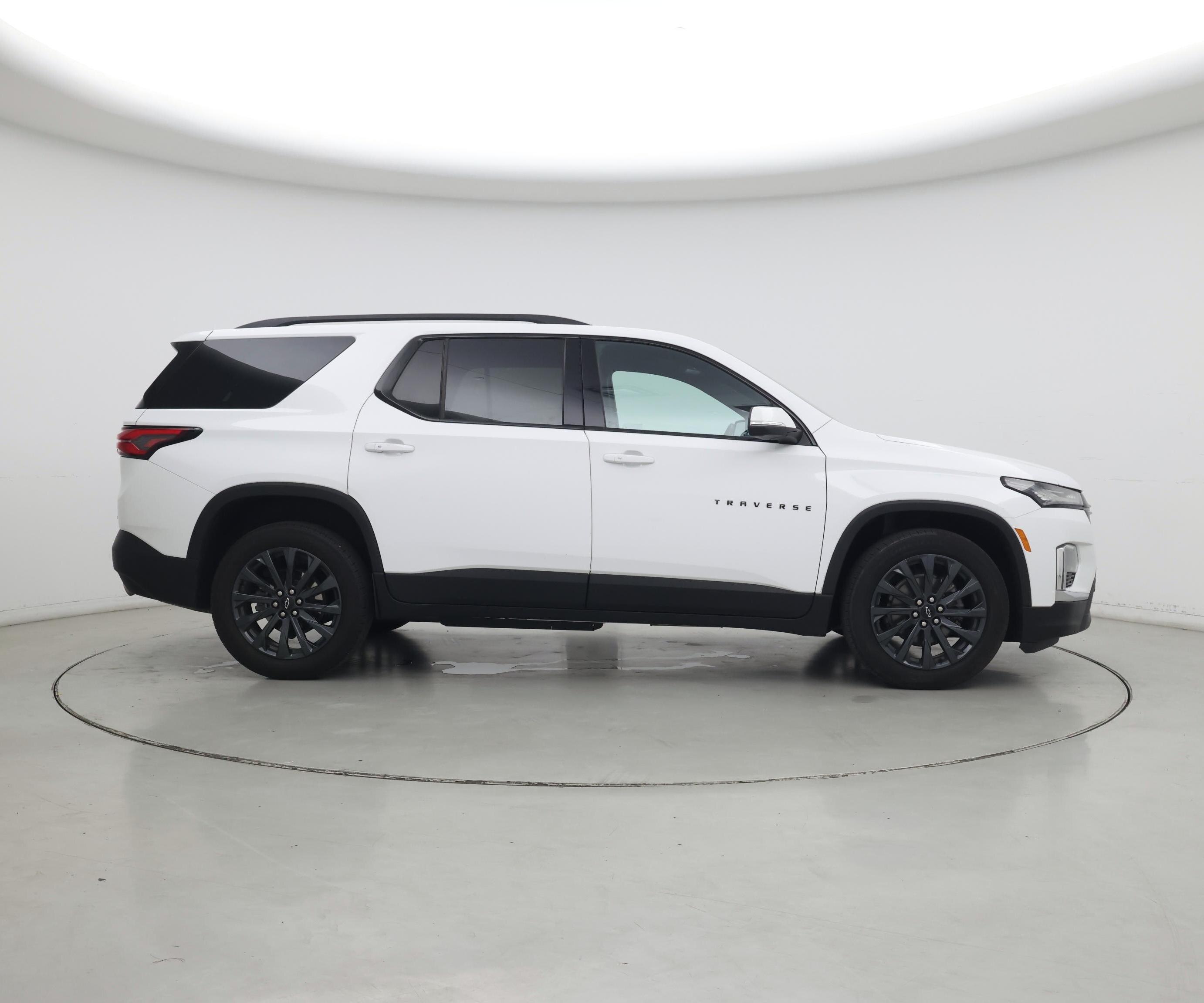 Thumbnail: 2023 Chevrolet Traverse - 7