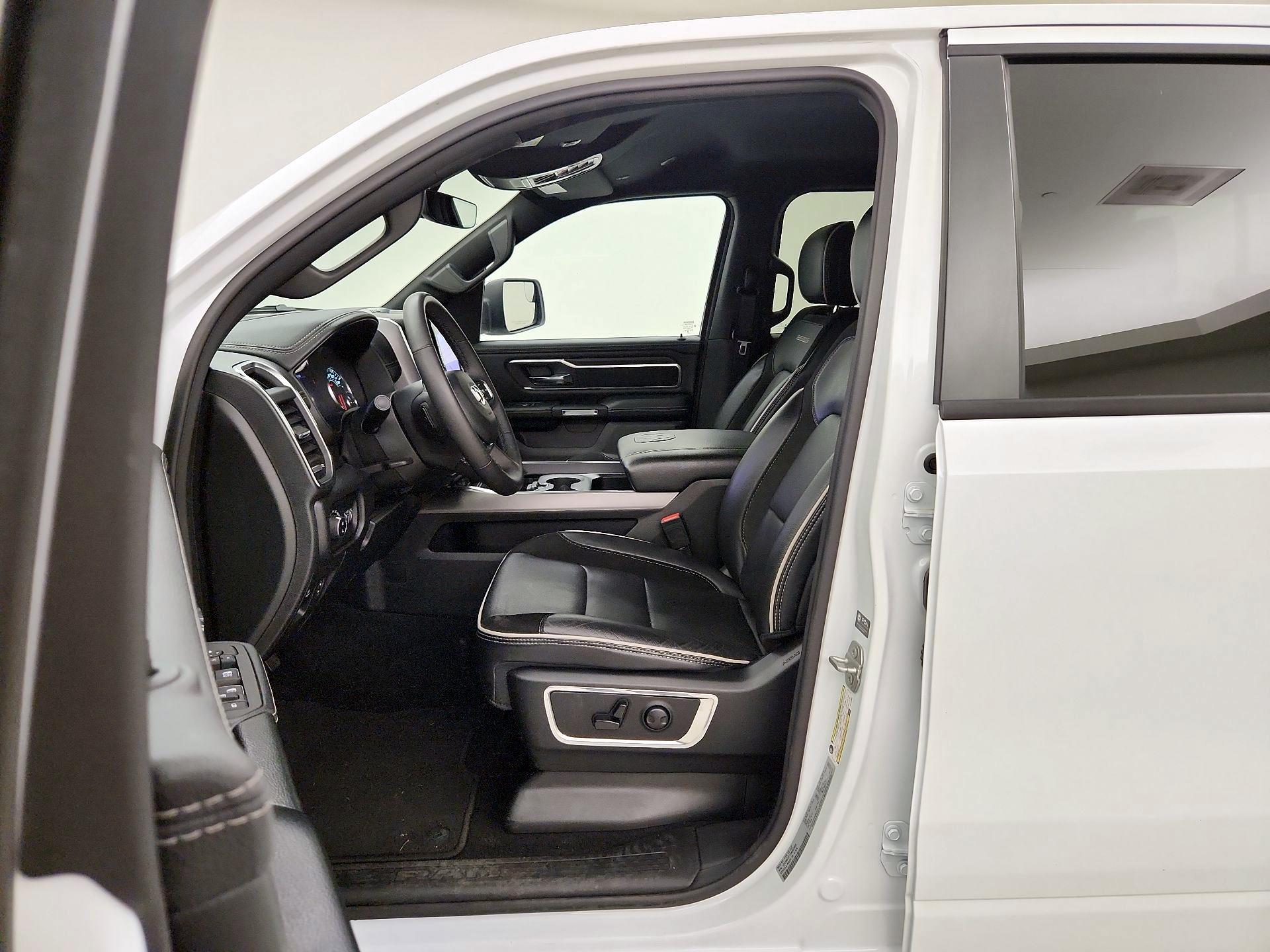 Thumbnail: 2025 RAM 1500 - 11