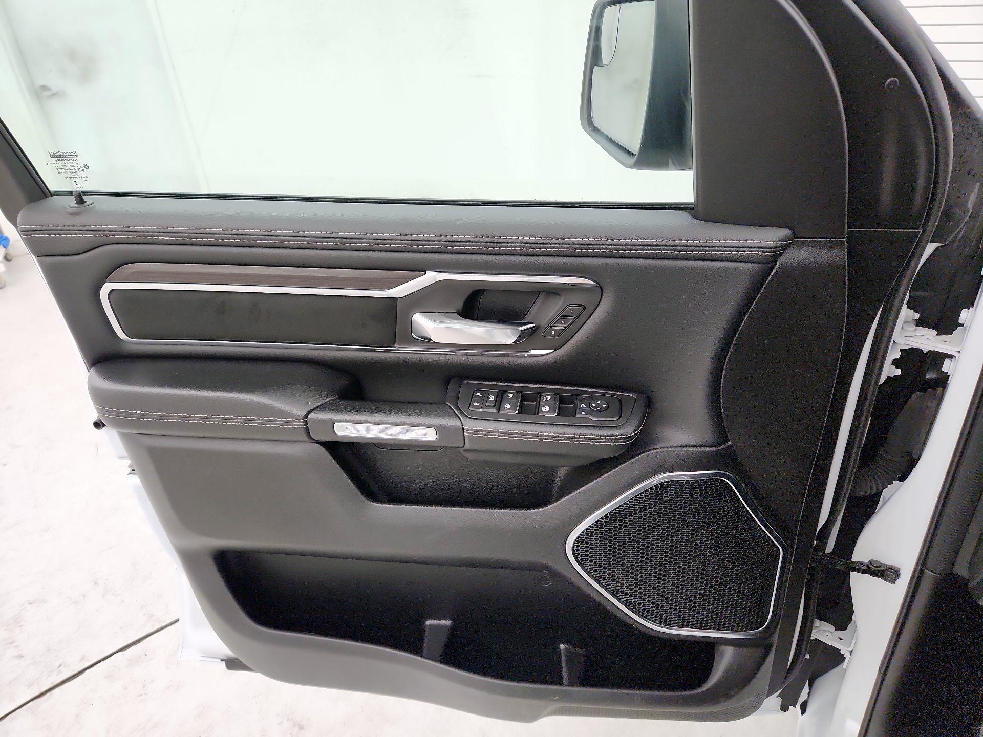 Thumbnail: 2025 RAM 1500 - 12