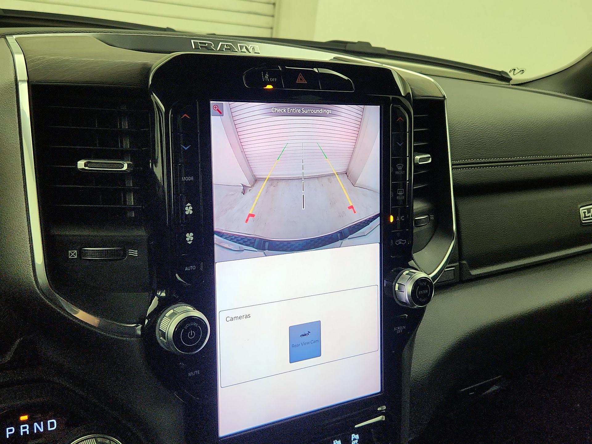 Thumbnail: 2025 RAM 1500 - 15