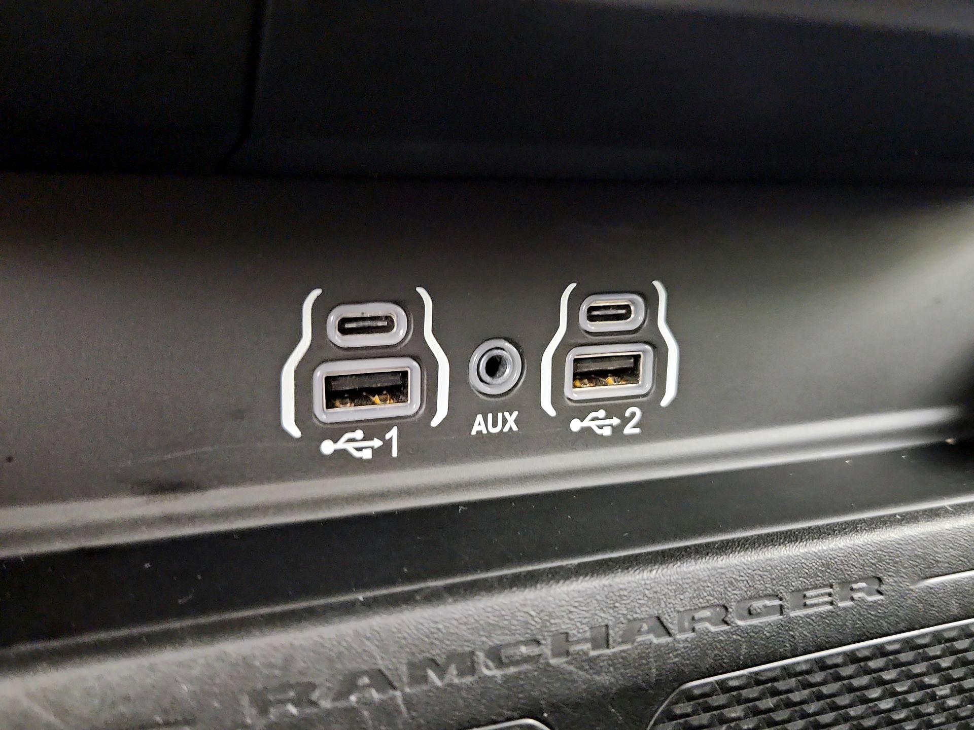 Thumbnail: 2025 RAM 1500 - 19