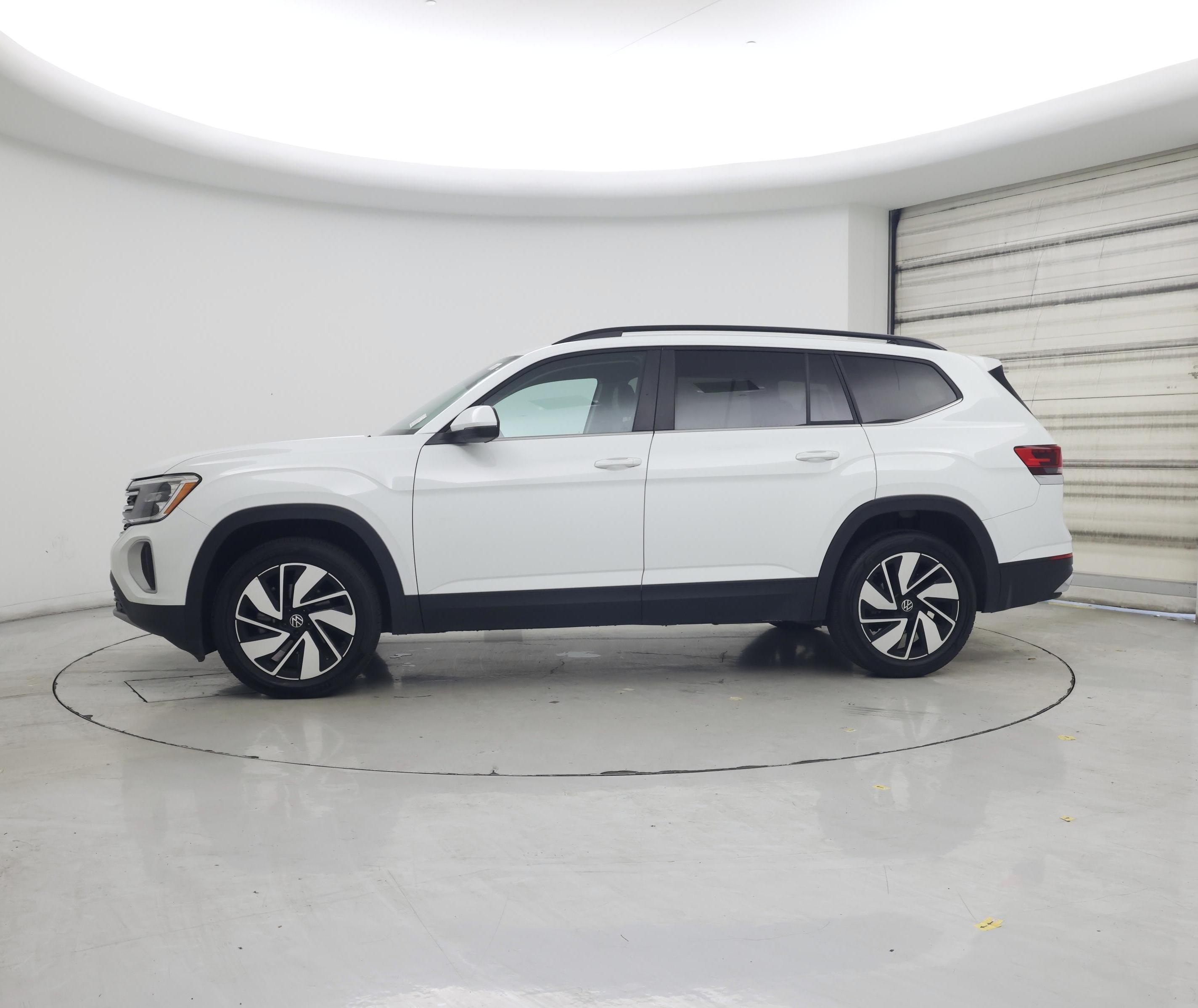 Thumbnail: 2024 Volkswagen Atlas - 3