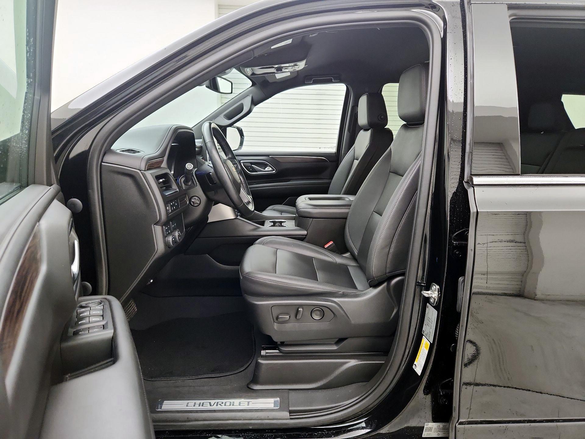 Thumbnail: 2023 Chevrolet Tahoe - 11