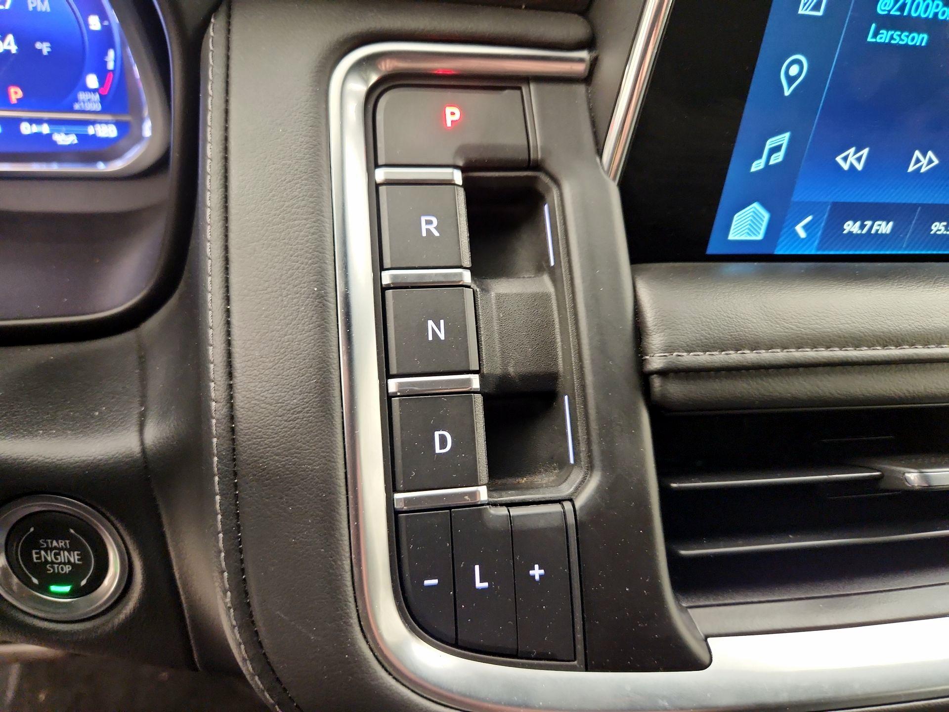 Thumbnail: 2023 Chevrolet Tahoe - 17