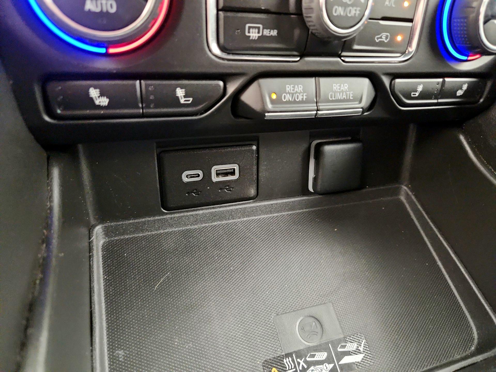 Thumbnail: 2023 Chevrolet Tahoe - 18