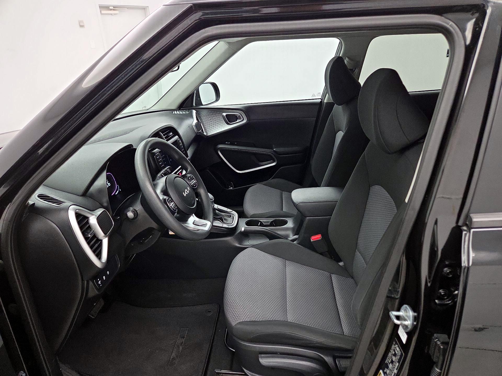 Thumbnail: 2023 Kia Soul - 11