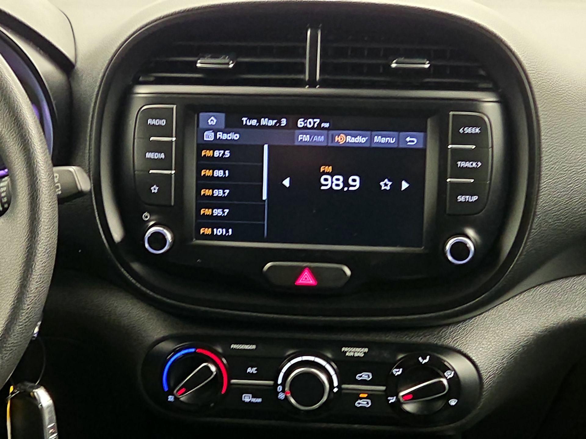 Thumbnail: 2023 Kia Soul - 15