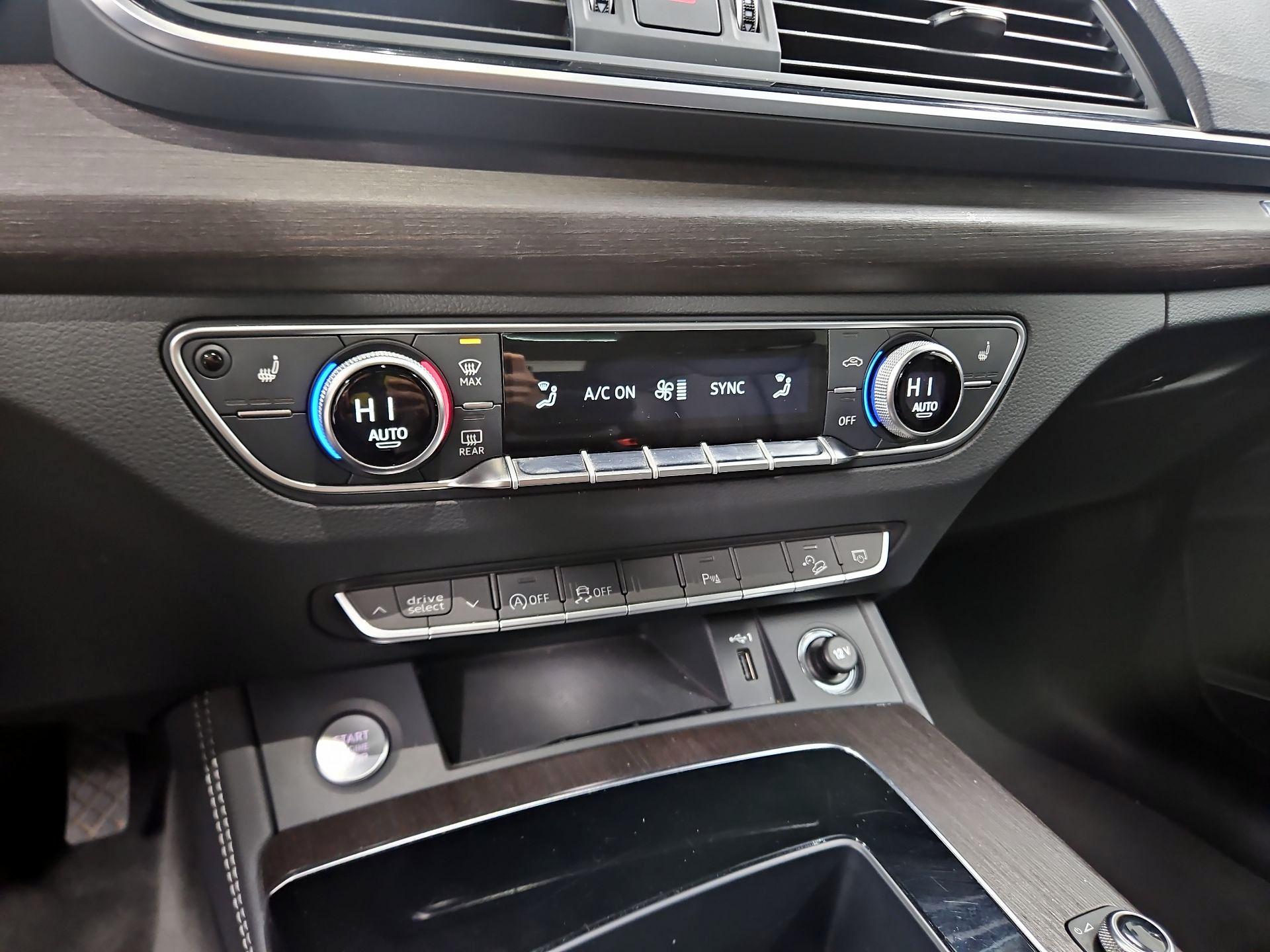 Thumbnail: 2024 Audi Q5 - 16