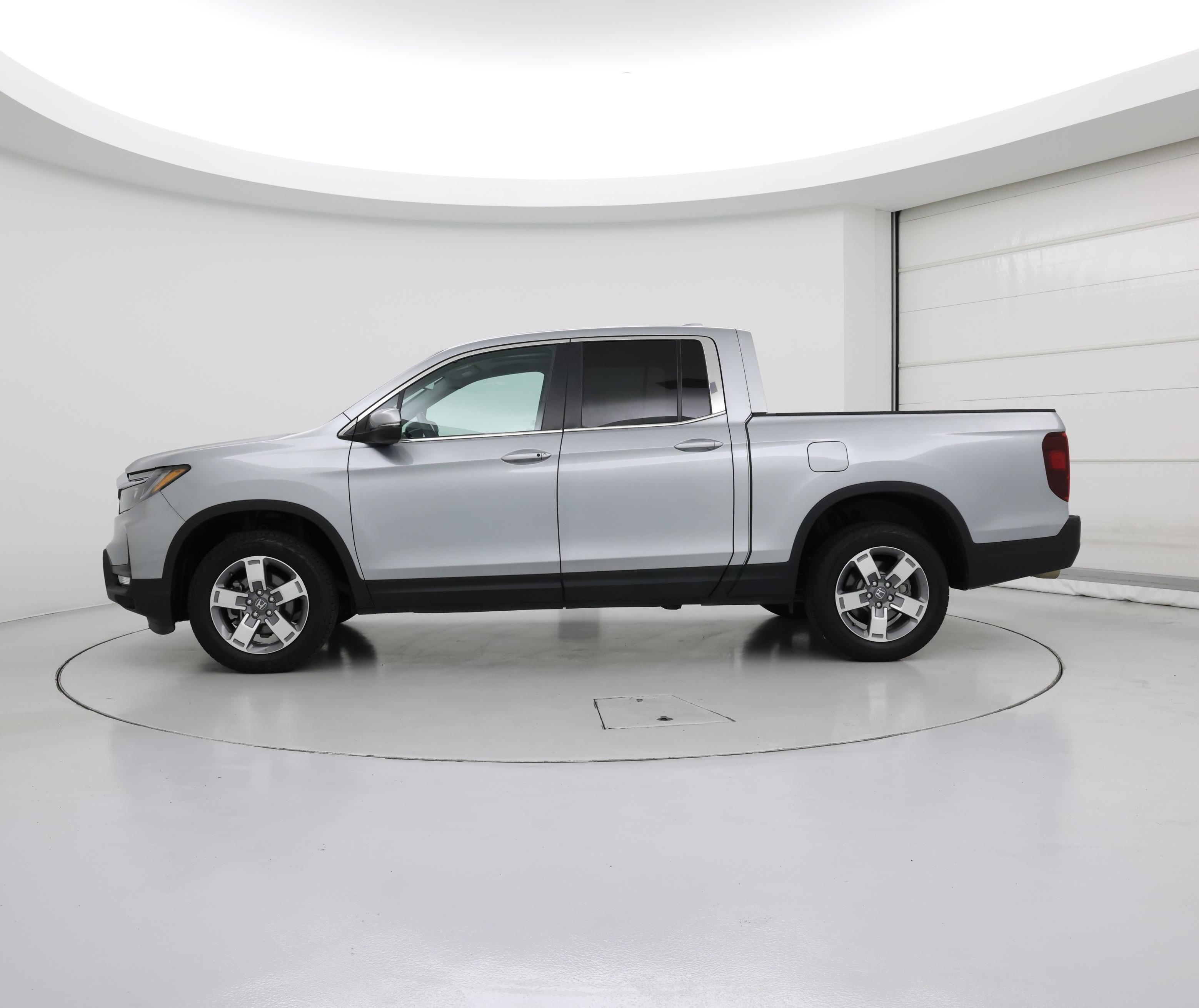 Thumbnail: 2025 Honda Ridgeline - 3