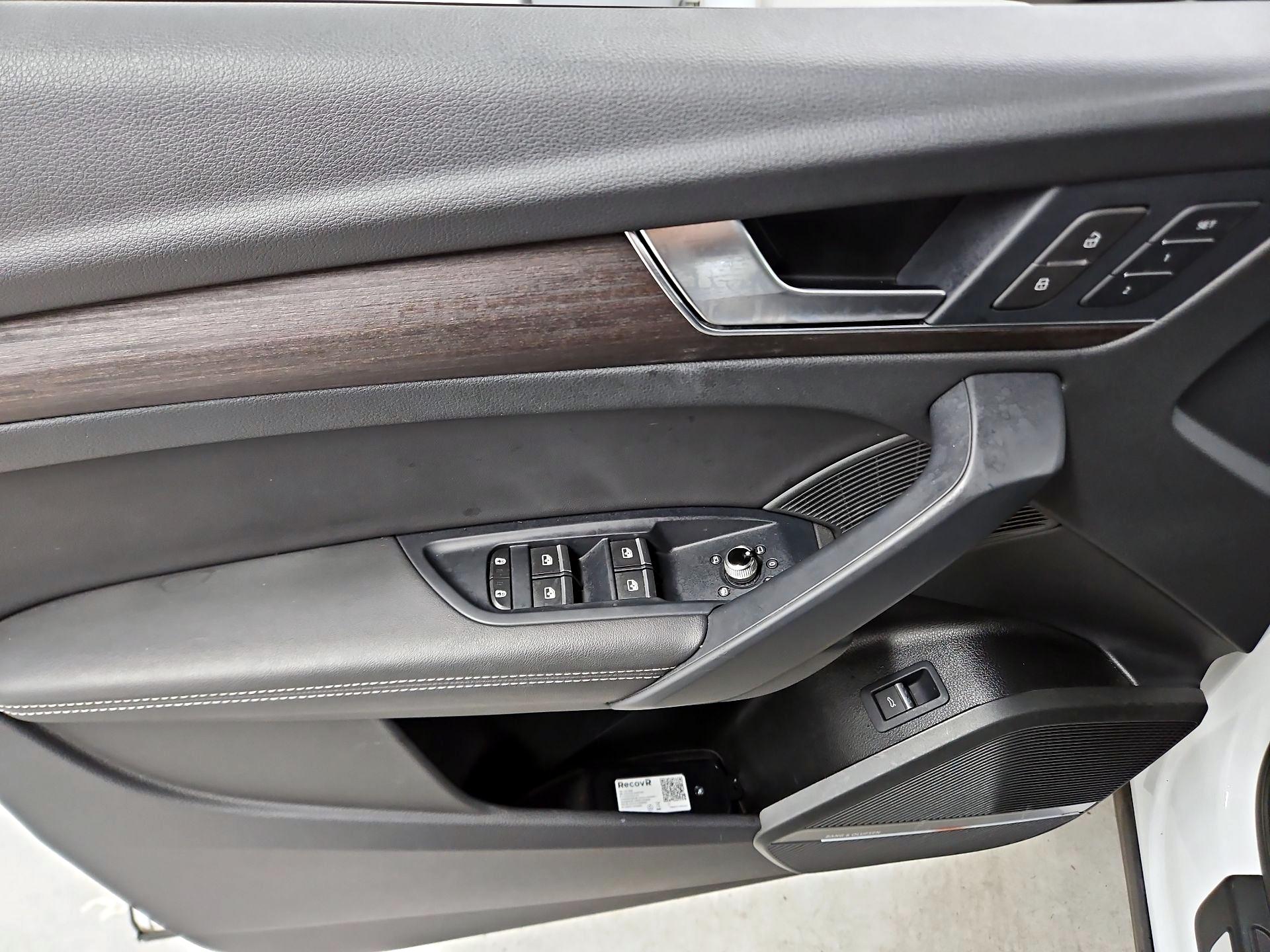 Thumbnail: 2024 Audi Q5 - 12