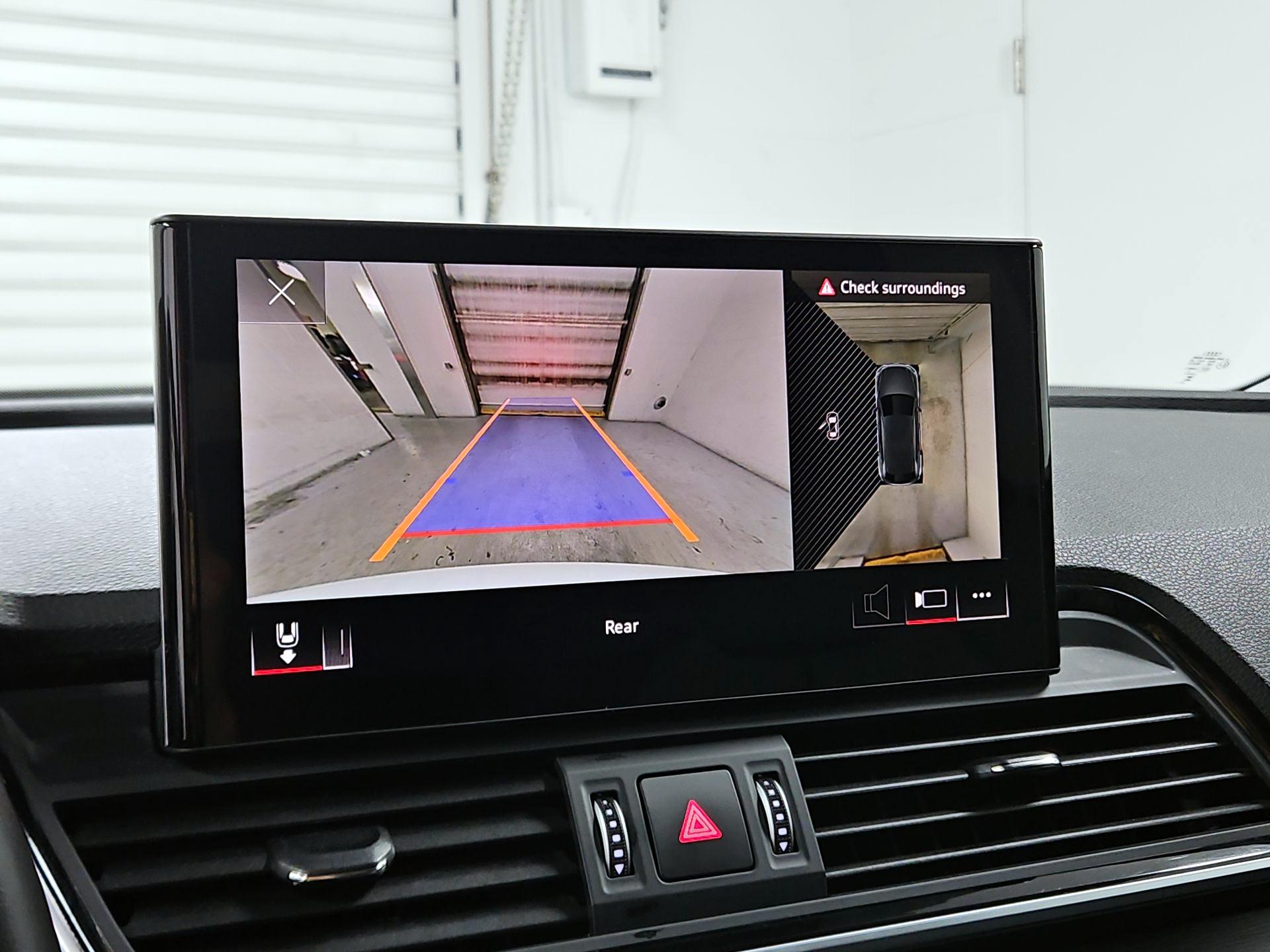 Thumbnail: 2024 Audi Q5 - 14